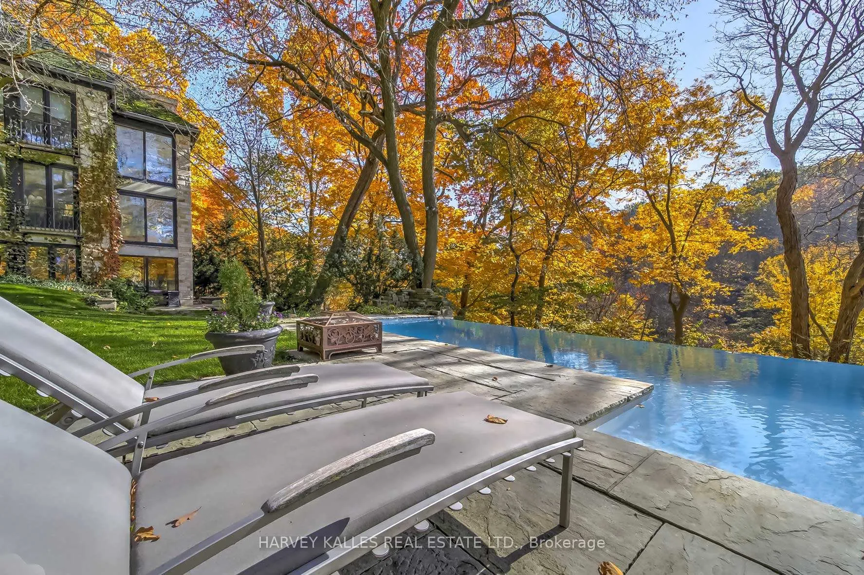 Photo 36 of 9 Beaumont Road, Toronto, Rosedale-Moore Park — HOMEH