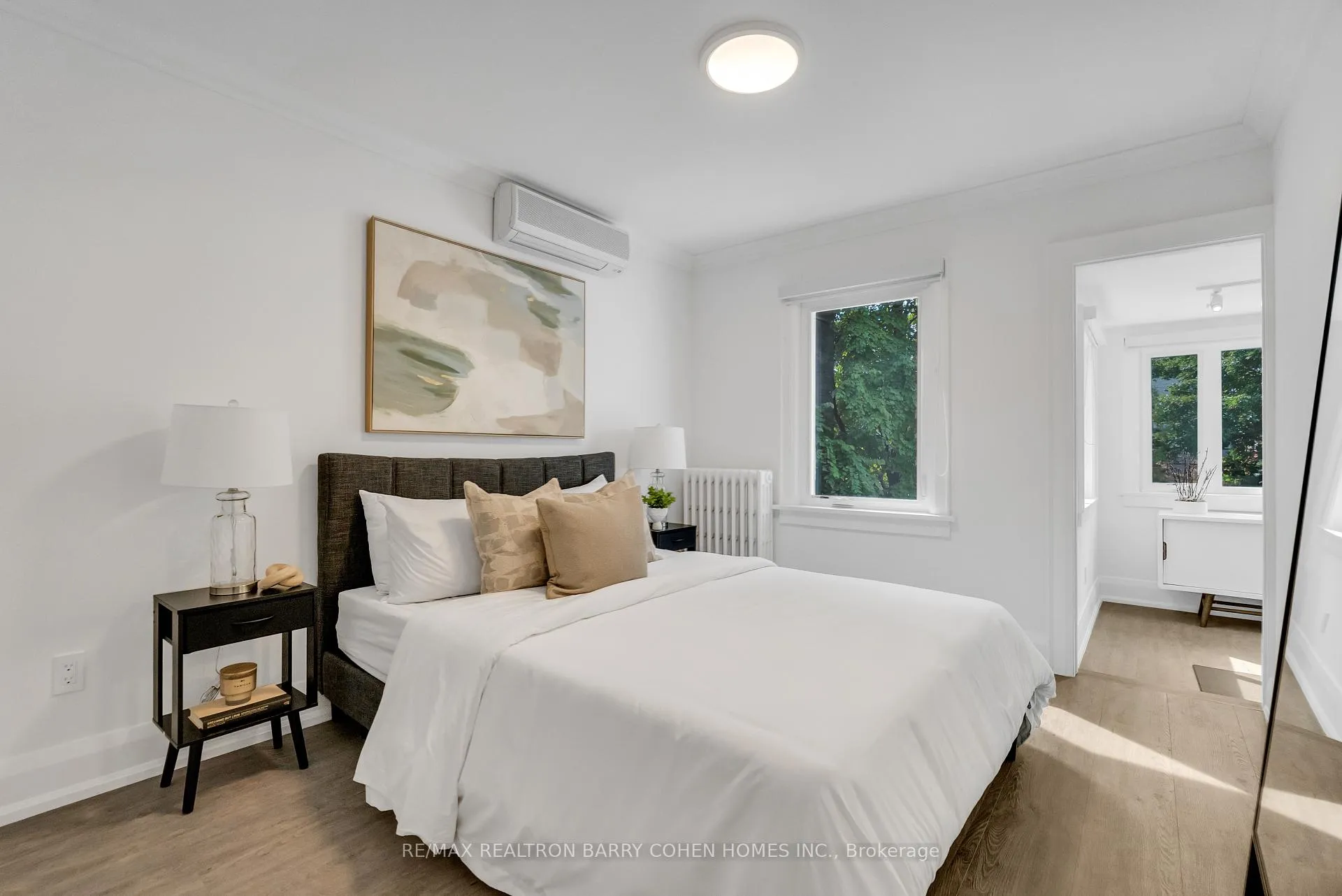Photo 20 of 18 Astley Avenue, Toronto, Rosedale-Moore Park — HOMEH