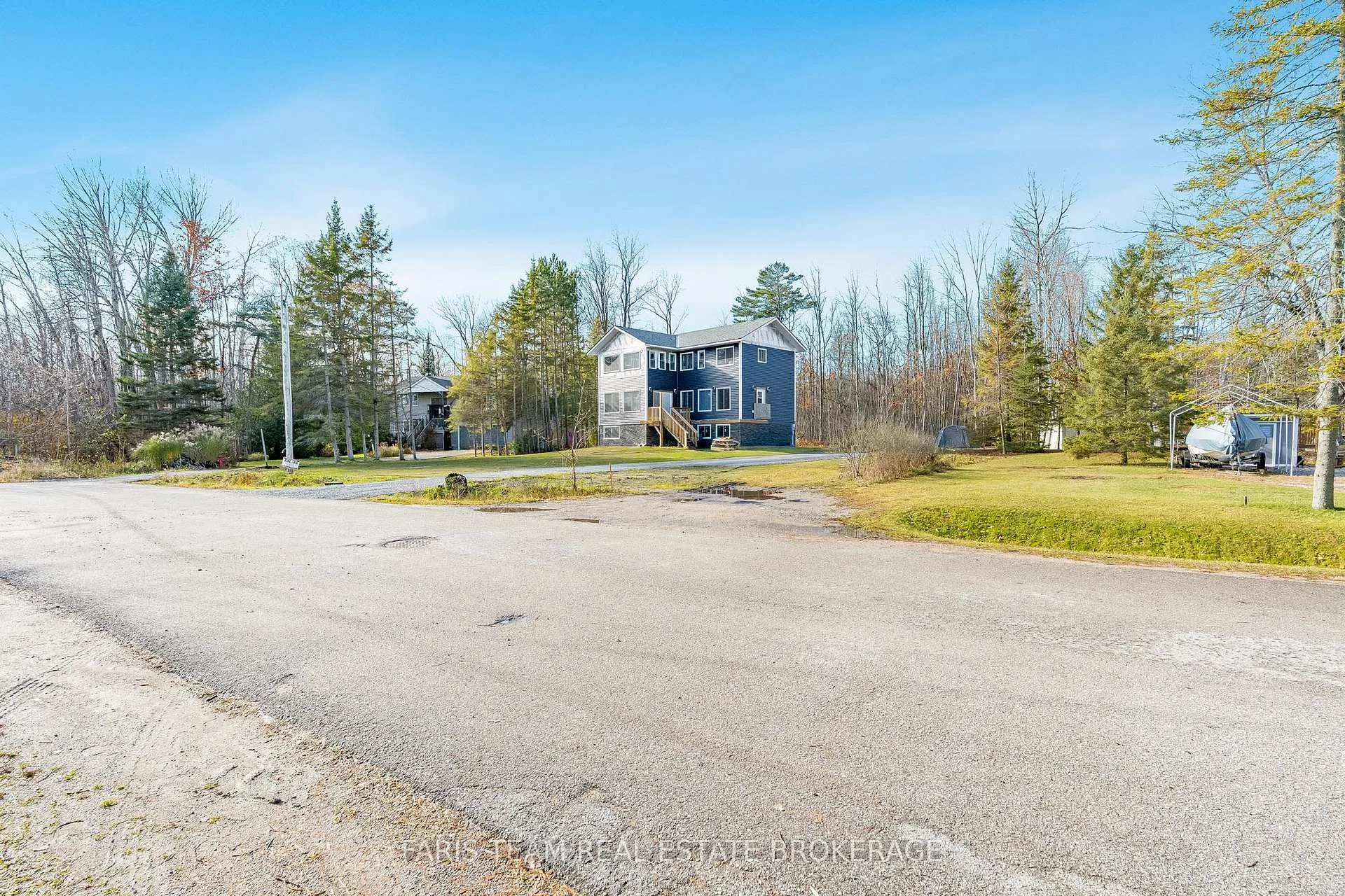 Photo 2 of 433 Robins Point Road, Tay, Victoria Harbour — HOMEH