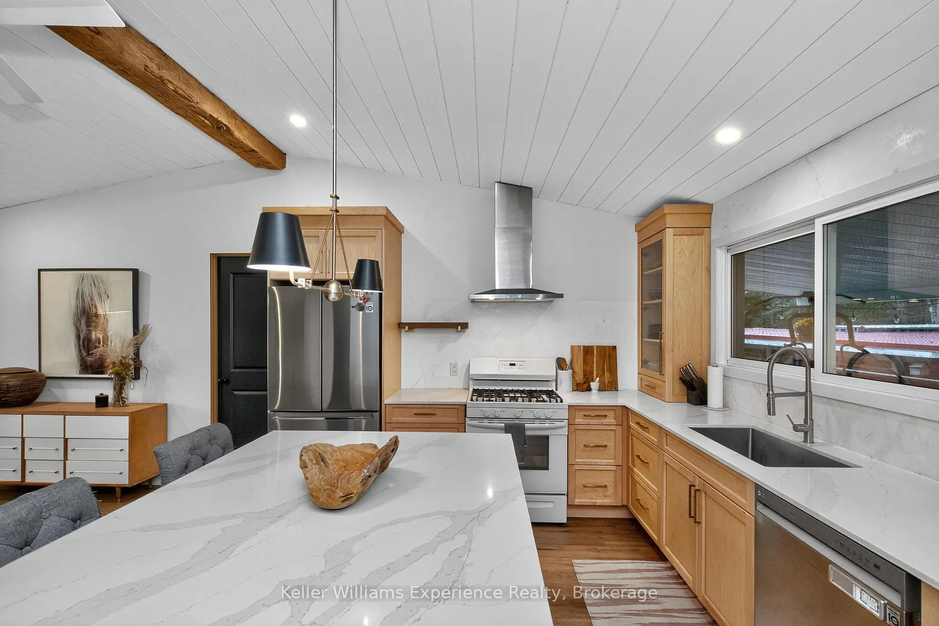 Photo 8 of 1694 Tiny Beaches Road S, Tiny, Rural Tiny — HOMEH
