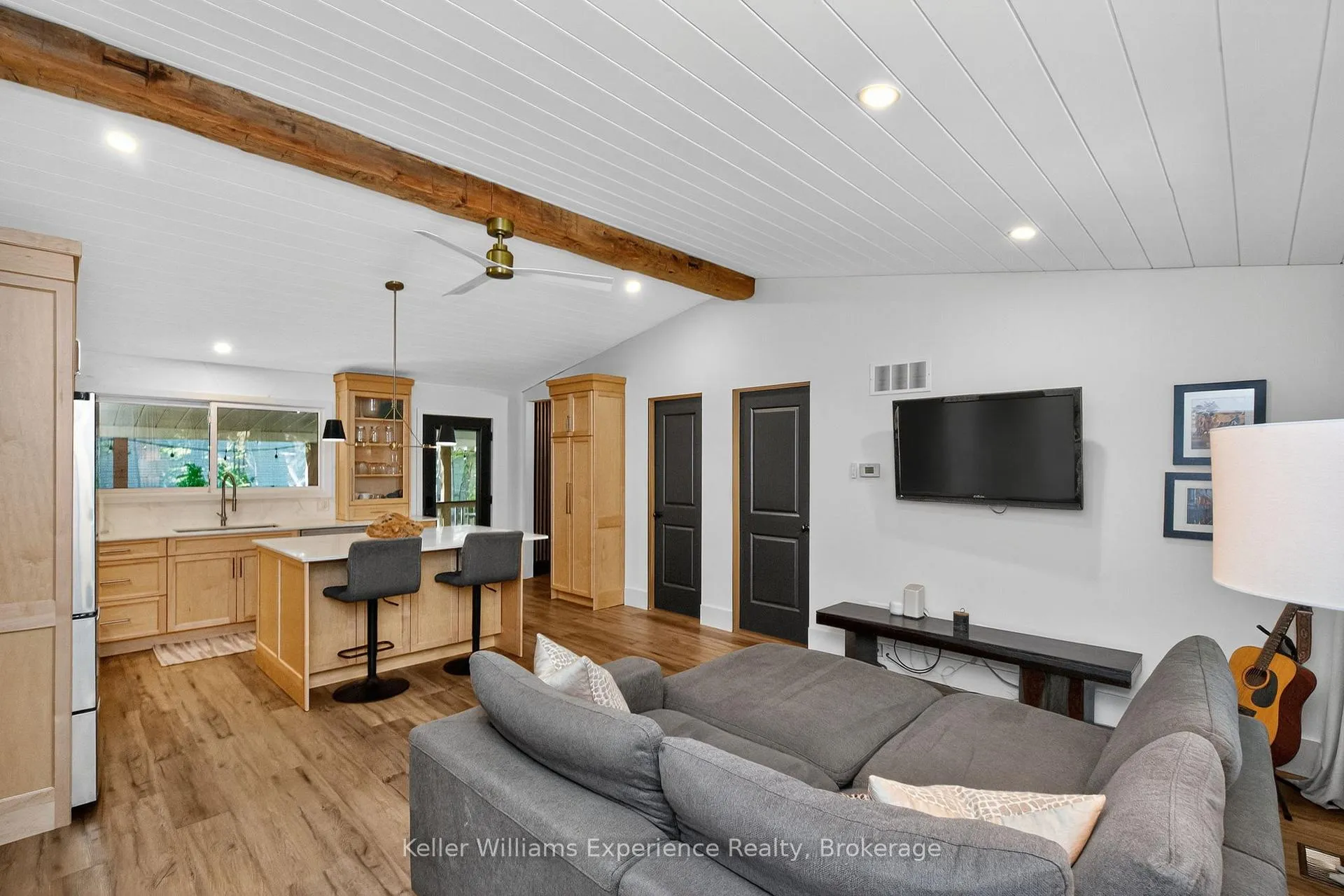 Photo 16 of 1694 Tiny Beaches Road S, Tiny, Rural Tiny — HOMEH