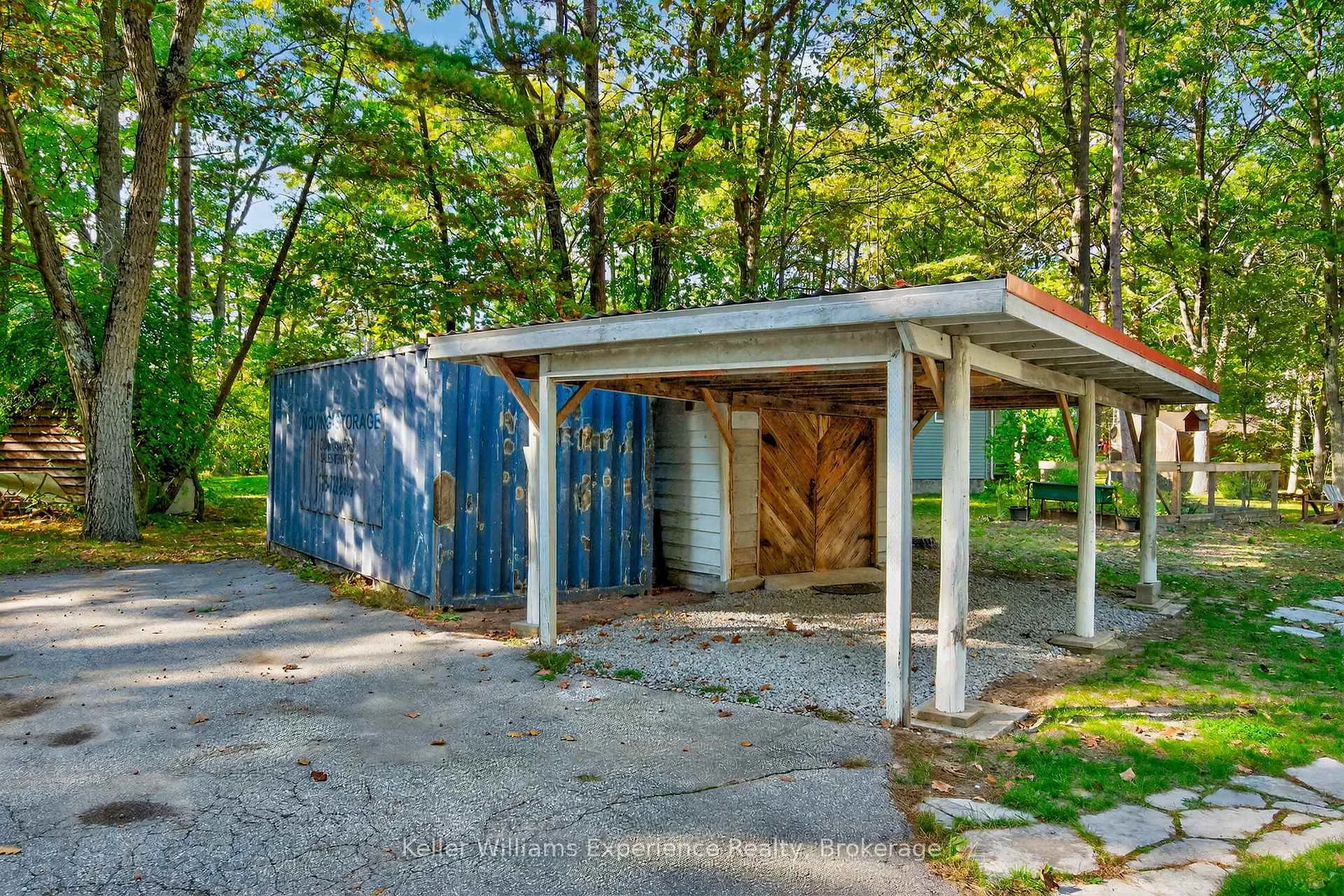 Photo 31 of 1694 Tiny Beaches Road S, Tiny, Rural Tiny — HOMEH