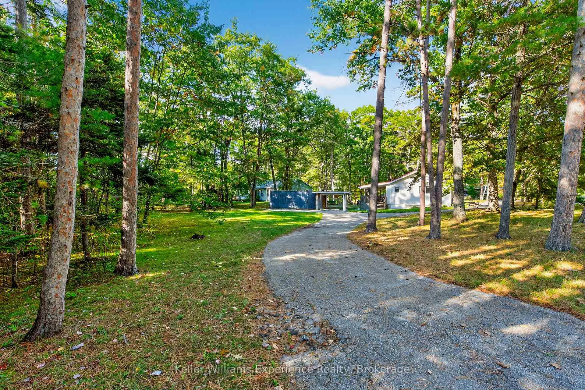 Photo 34 of 1694 Tiny Beaches Road S, Tiny, Rural Tiny — HOMEH
