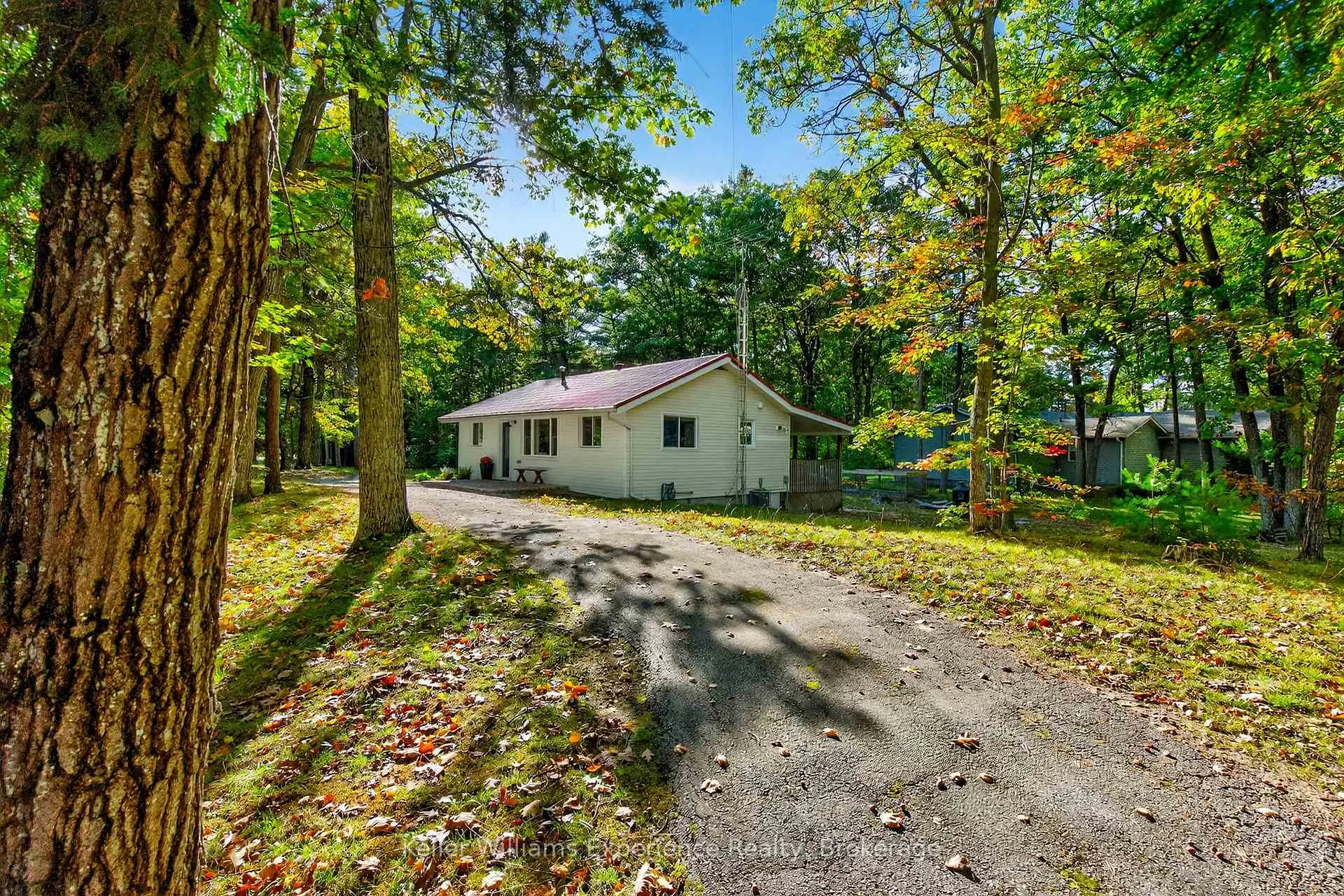 Photo 38 of 1694 Tiny Beaches Road S, Tiny, Rural Tiny — HOMEH