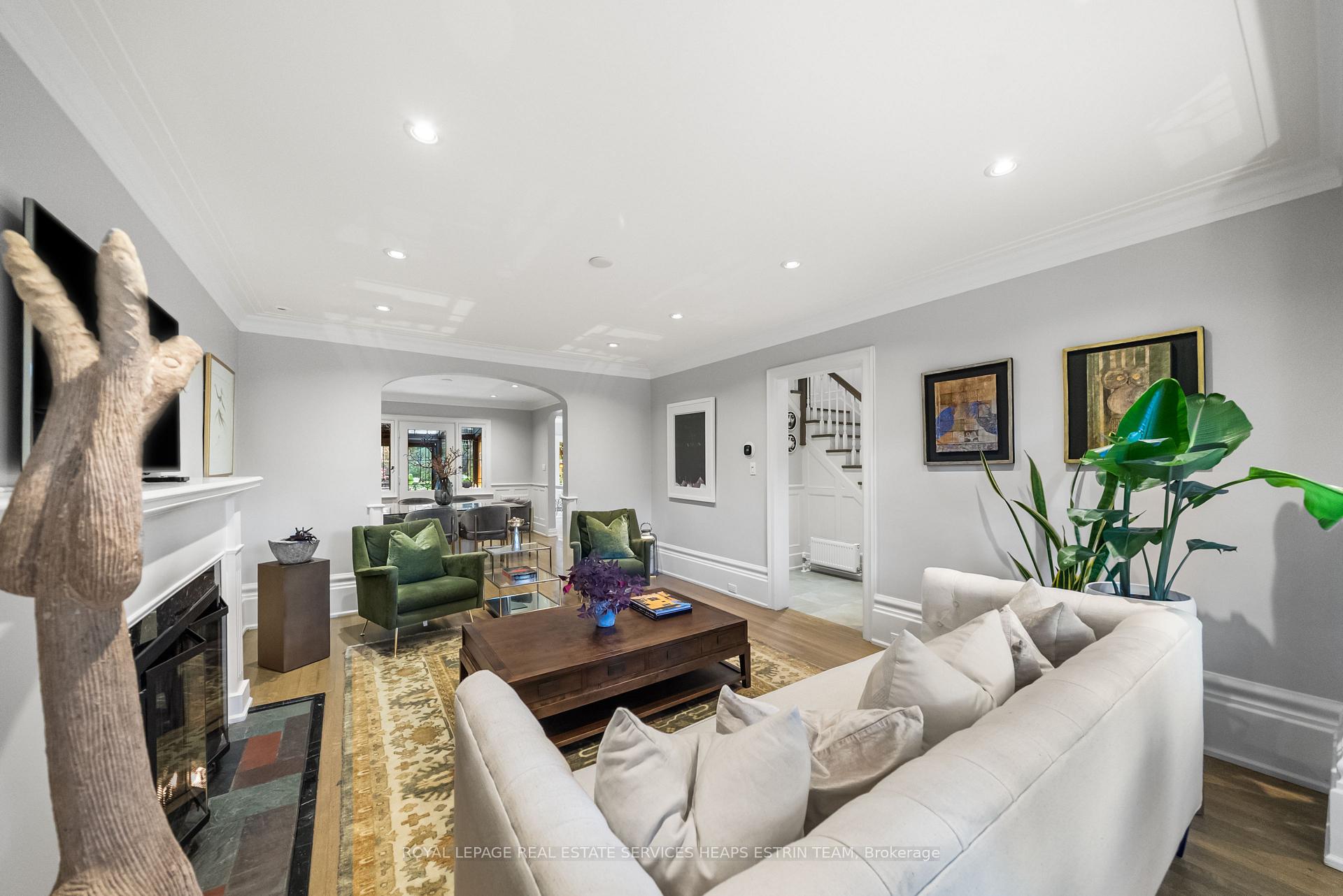 Photo 4 of 105 Airdrie Road, Toronto, Leaside — HOMEH