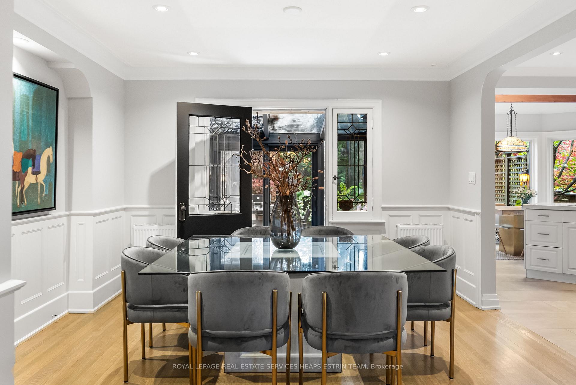 Photo 5 of 105 Airdrie Road, Toronto, Leaside — HOMEH