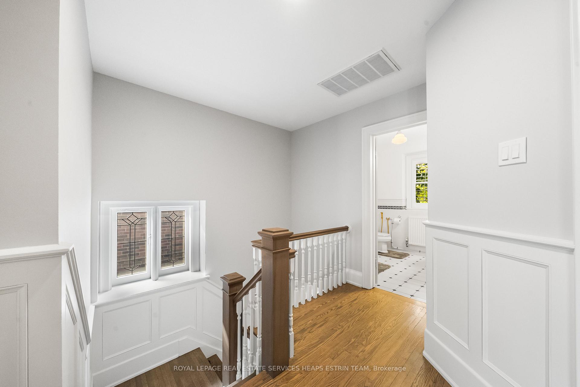 Photo 25 of 105 Airdrie Road, Toronto, Leaside — HOMEH