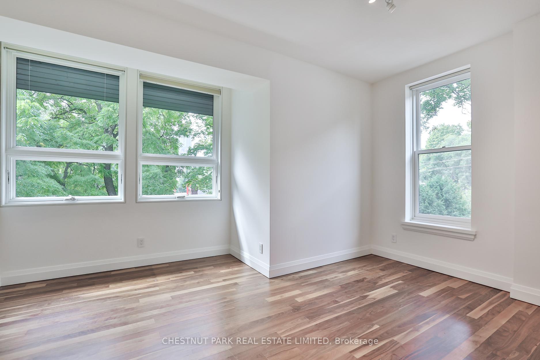 Photo 26 of 4 Meredith Crescent, Toronto, Rosedale-Moore Park — HOMEH