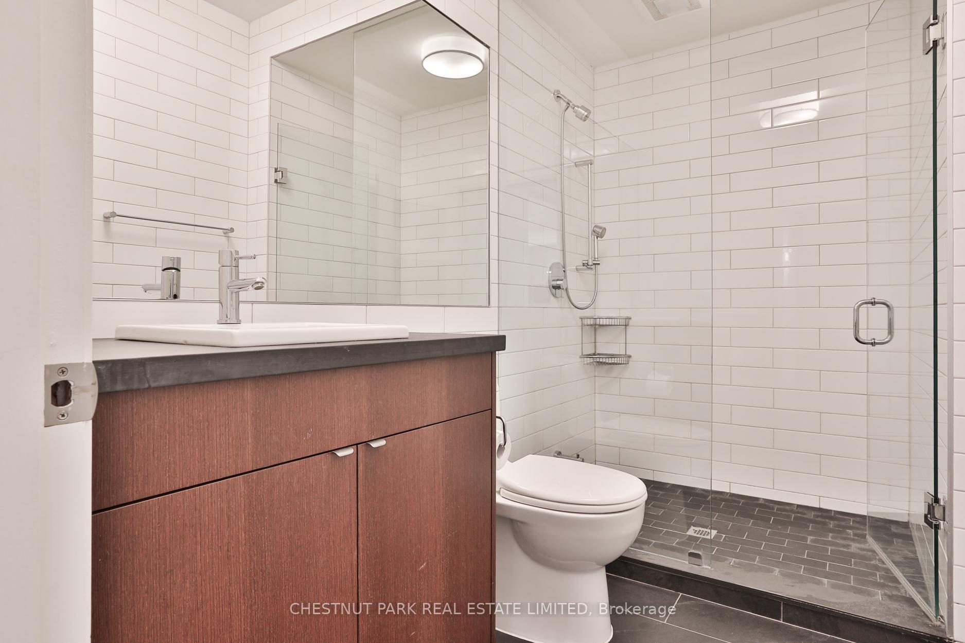 Photo 28 of 4 Meredith Crescent, Toronto, Rosedale-Moore Park — HOMEH