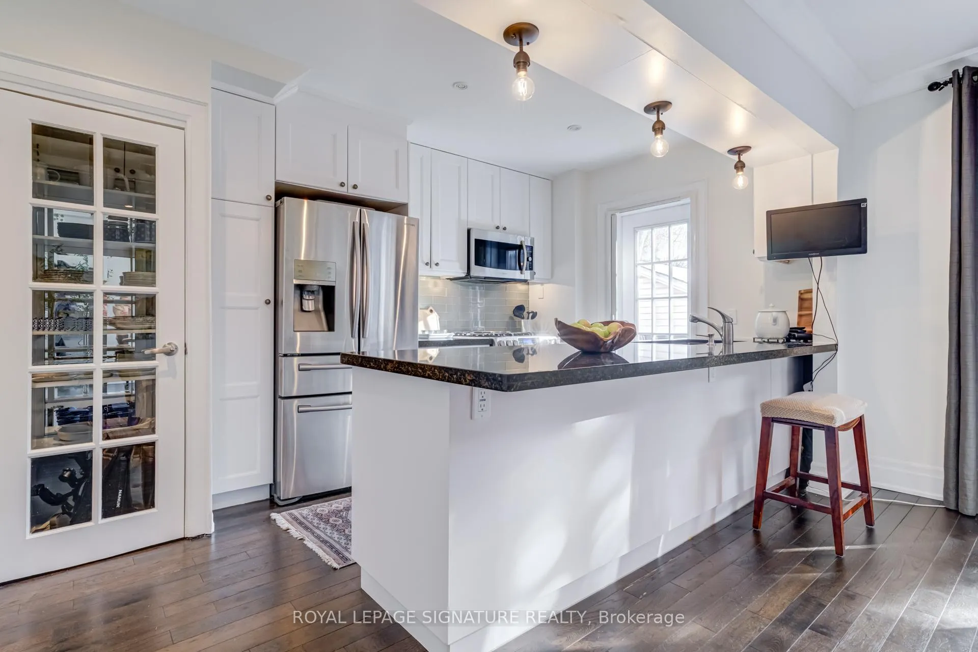 Photo 5 of 229 Glengrove Avenue W, Toronto, Lawrence Park South — HOMEH