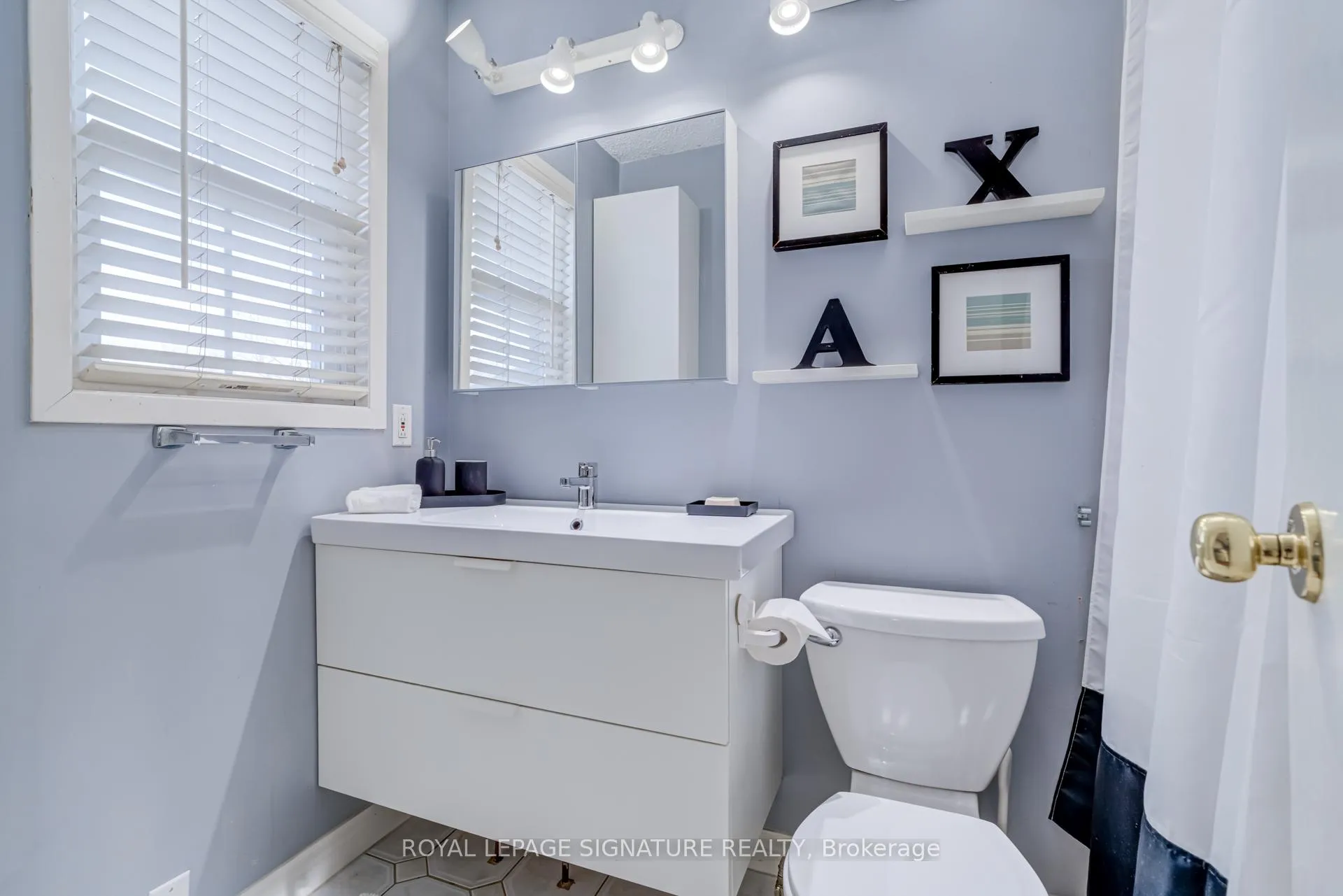 Photo 29 of 229 Glengrove Avenue W, Toronto, Lawrence Park South — HOMEH