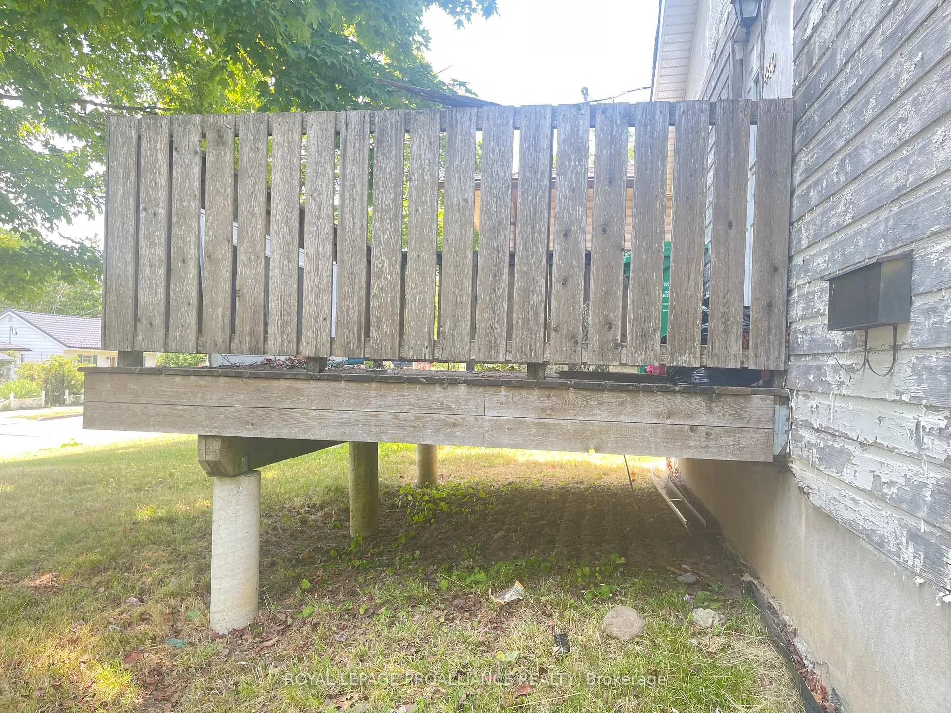 Photo 5 of 440 Bellevue Street, Peterborough, Northcrest Ward 5 — HOMEH