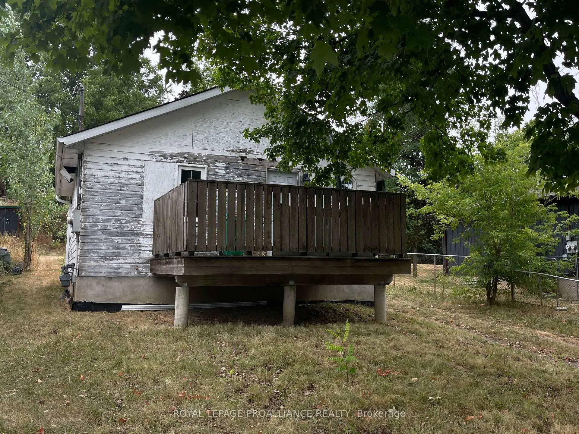 Photo 7 of 440 Bellevue Street, Peterborough, Northcrest Ward 5 — HOMEH