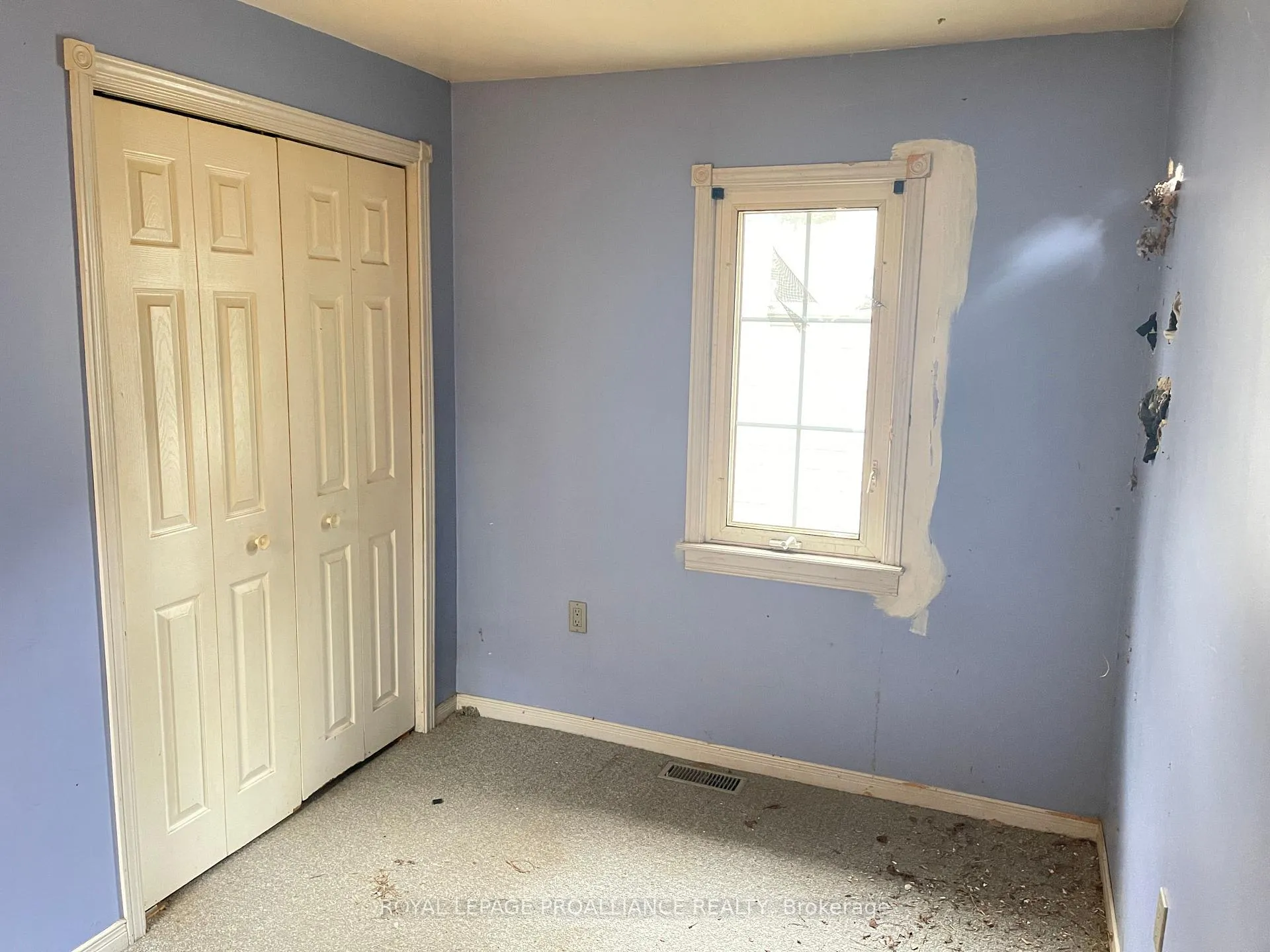 Photo 15 of 440 Bellevue Street, Peterborough, Northcrest Ward 5 — HOMEH