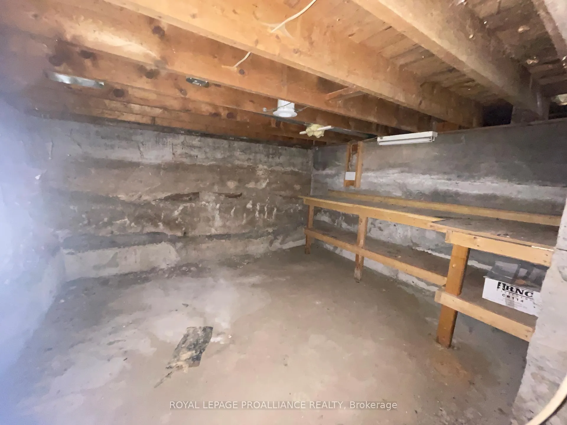 Photo 35 of 440 Bellevue Street, Peterborough, Northcrest Ward 5 — HOMEH