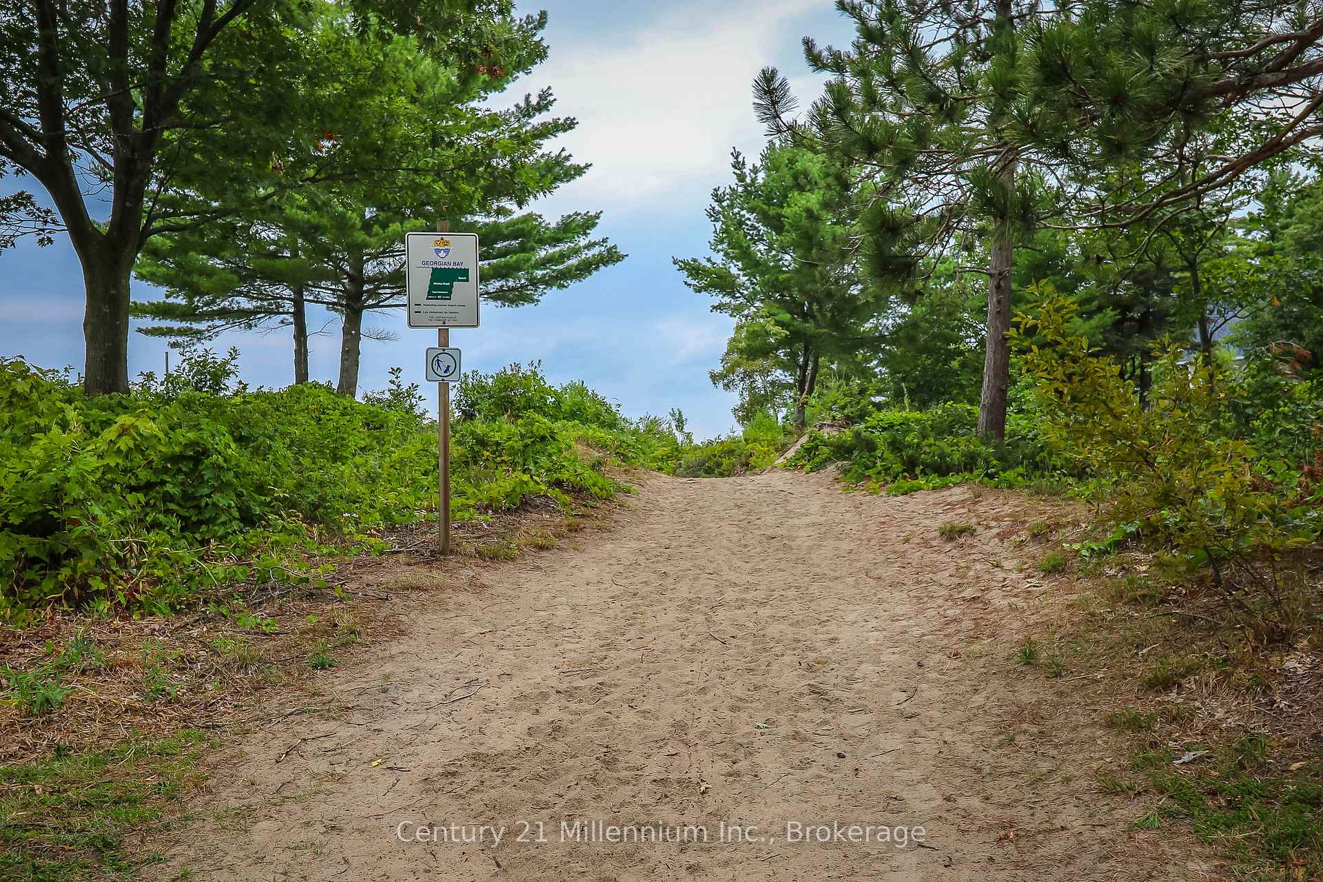 Photo 25 of 6 Monica Road, Tiny, Rural Tiny — HOMEH