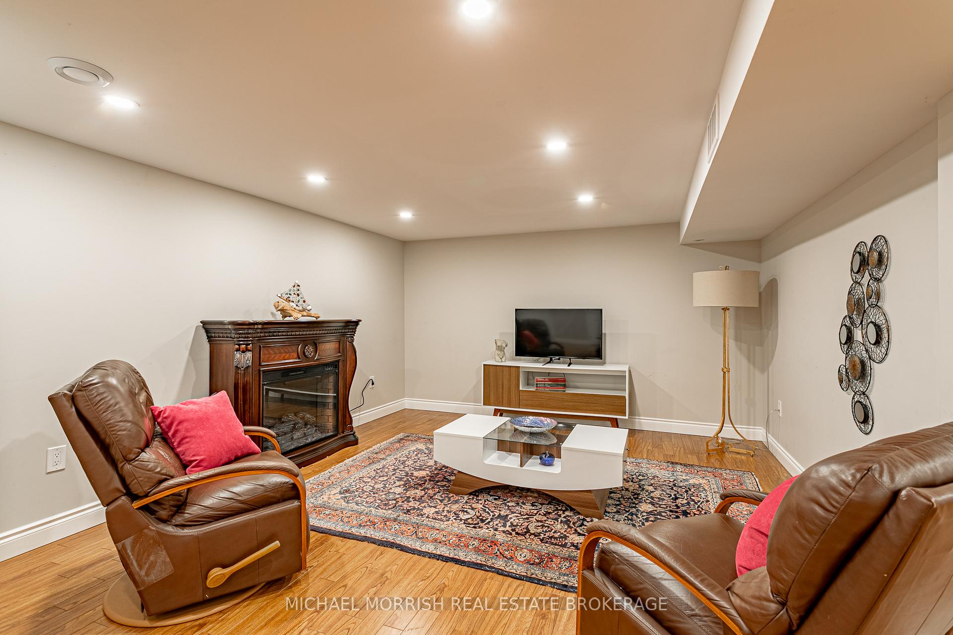 Photo 27 of 232 Mill Pond Crescent, Strathroy-Caradoc, NE — HOMEH