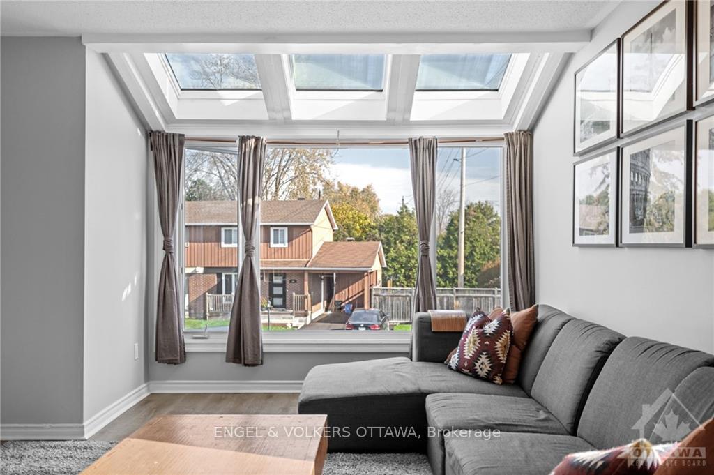 Photo 9 of 274C Dalehurst Drive, Ottawa, Tanglewood — HOMEH