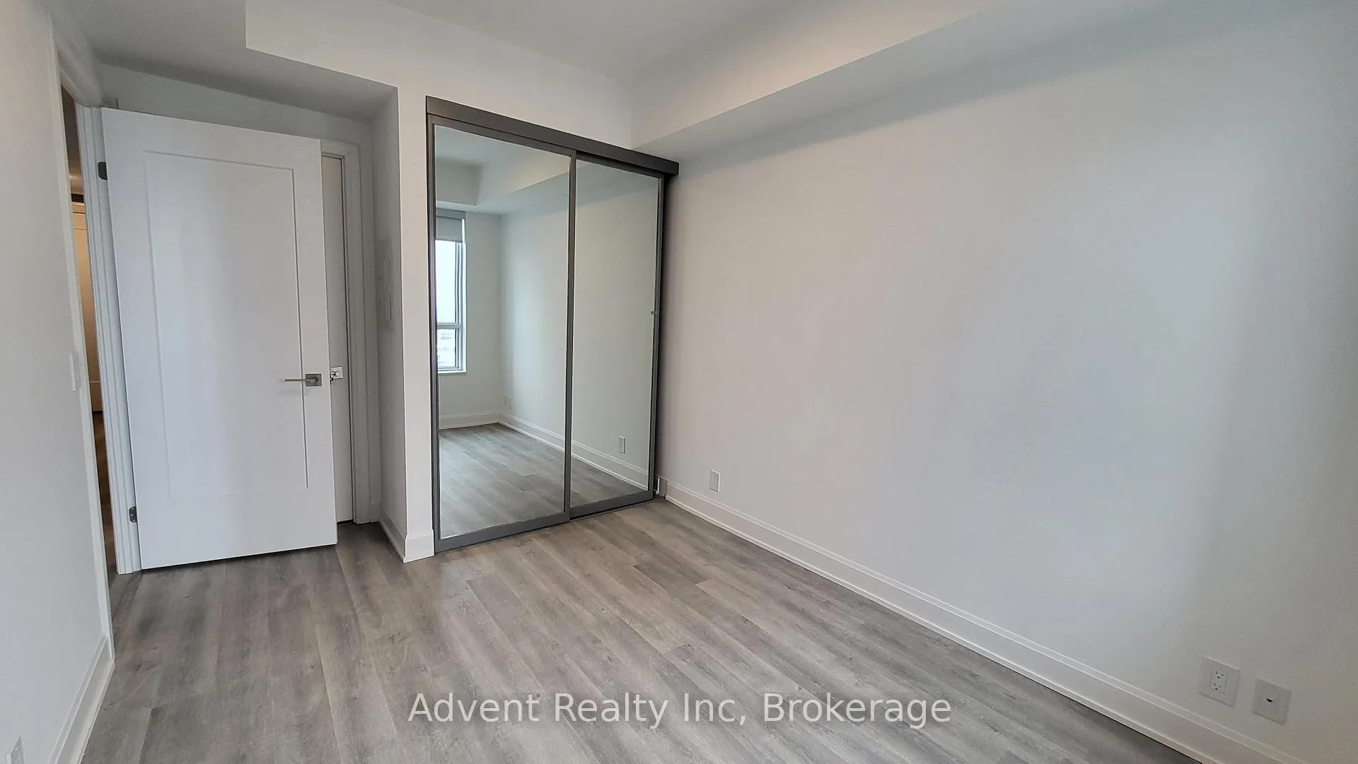 Photo 5 of Unit 2903, 12 Gandhi Lane, Markham, Commerce Valley — HOMEH
