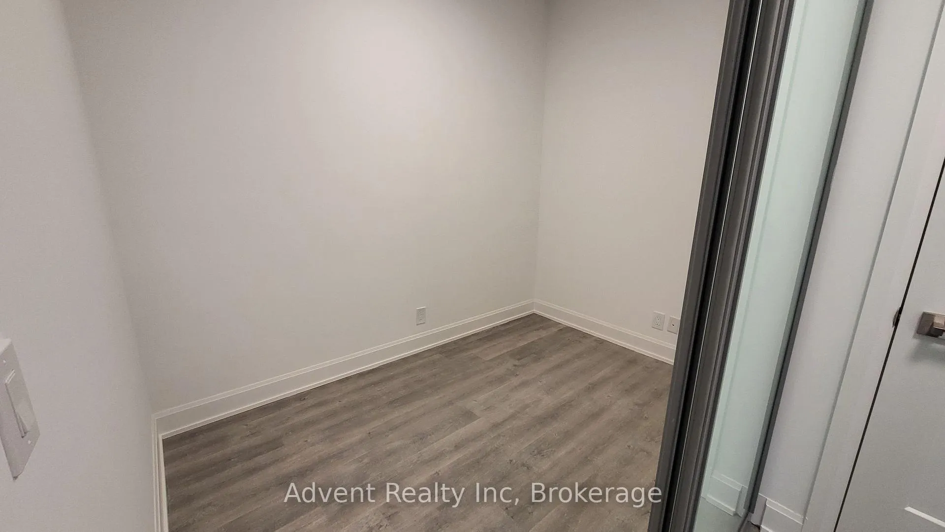 Photo 8 of Unit 2903, 12 Gandhi Lane, Markham, Commerce Valley — HOMEH