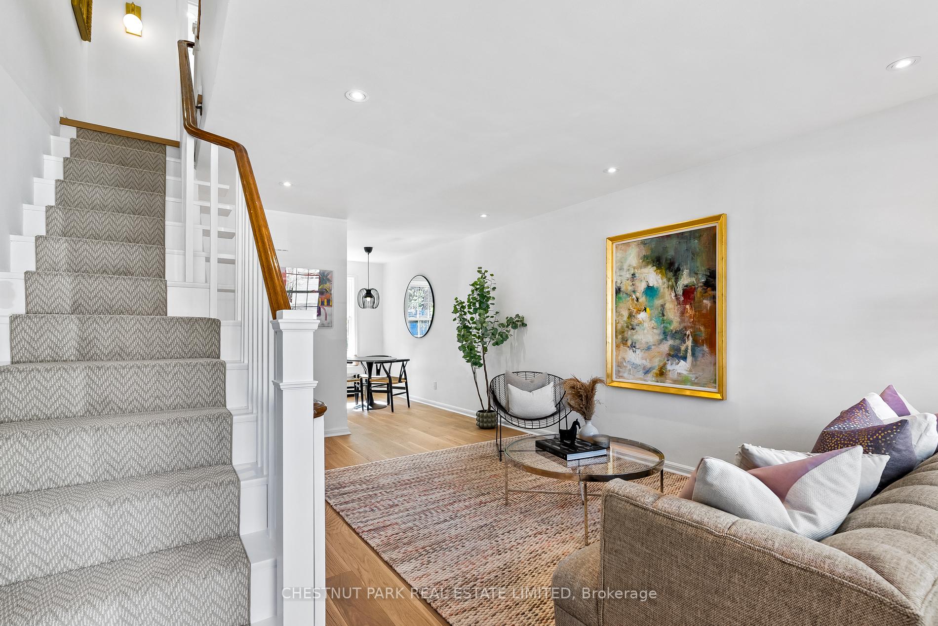 Photo 2 of 45 Summerhill Gardens, Toronto, Rosedale-Moore Park — HOMEH