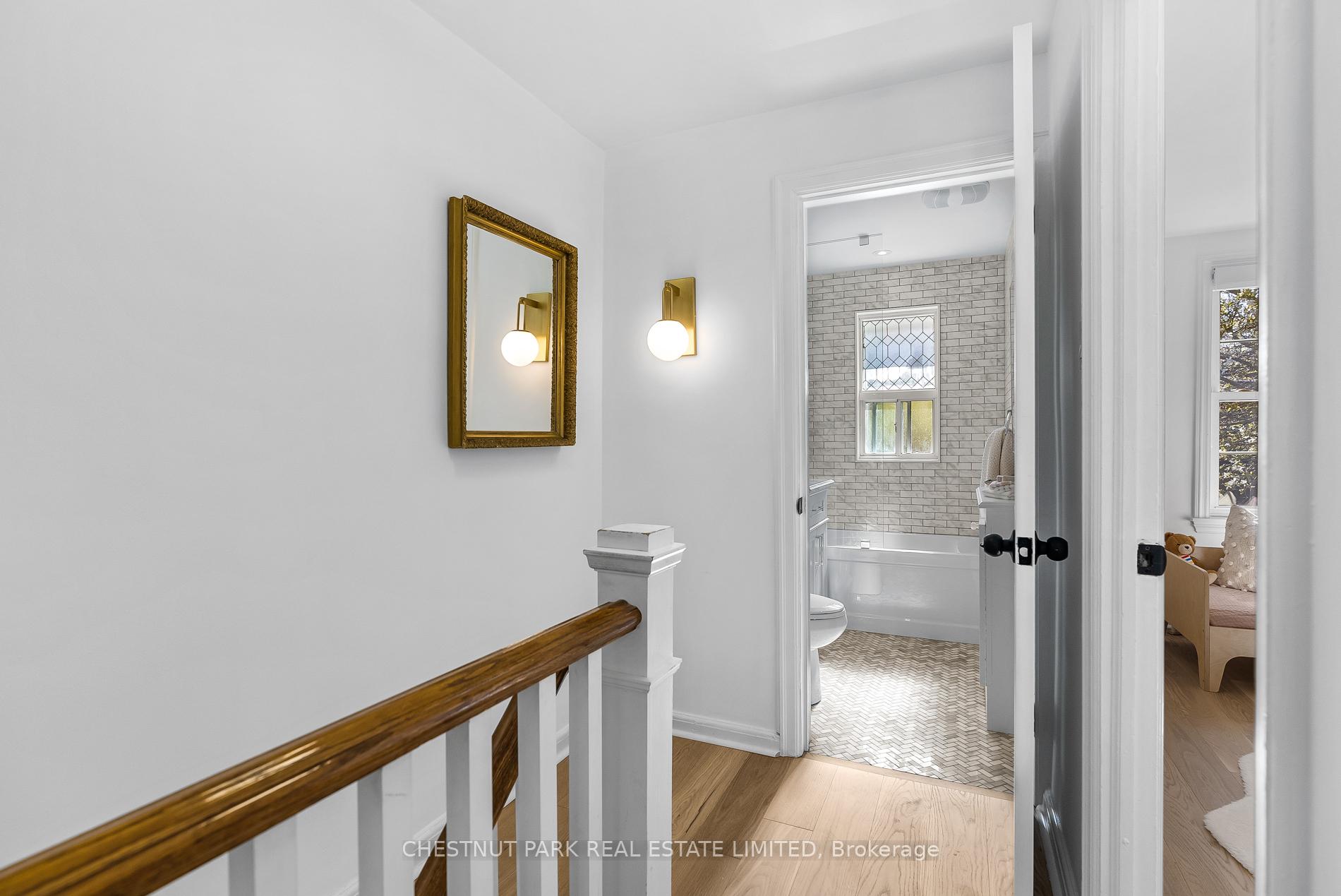 Photo 13 of 45 Summerhill Gardens, Toronto, Rosedale-Moore Park — HOMEH
