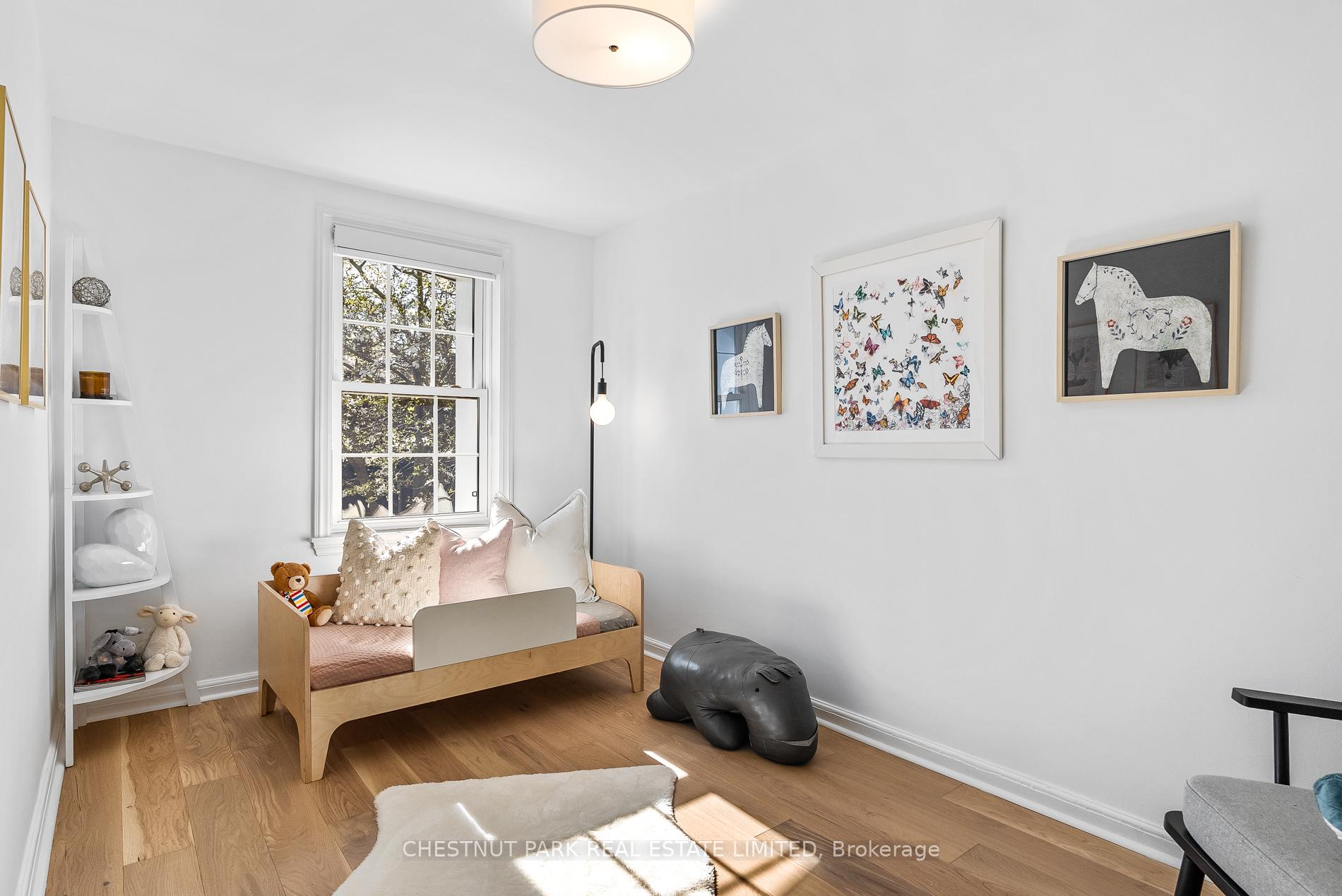 Photo 16 of 45 Summerhill Gardens, Toronto, Rosedale-Moore Park — HOMEH
