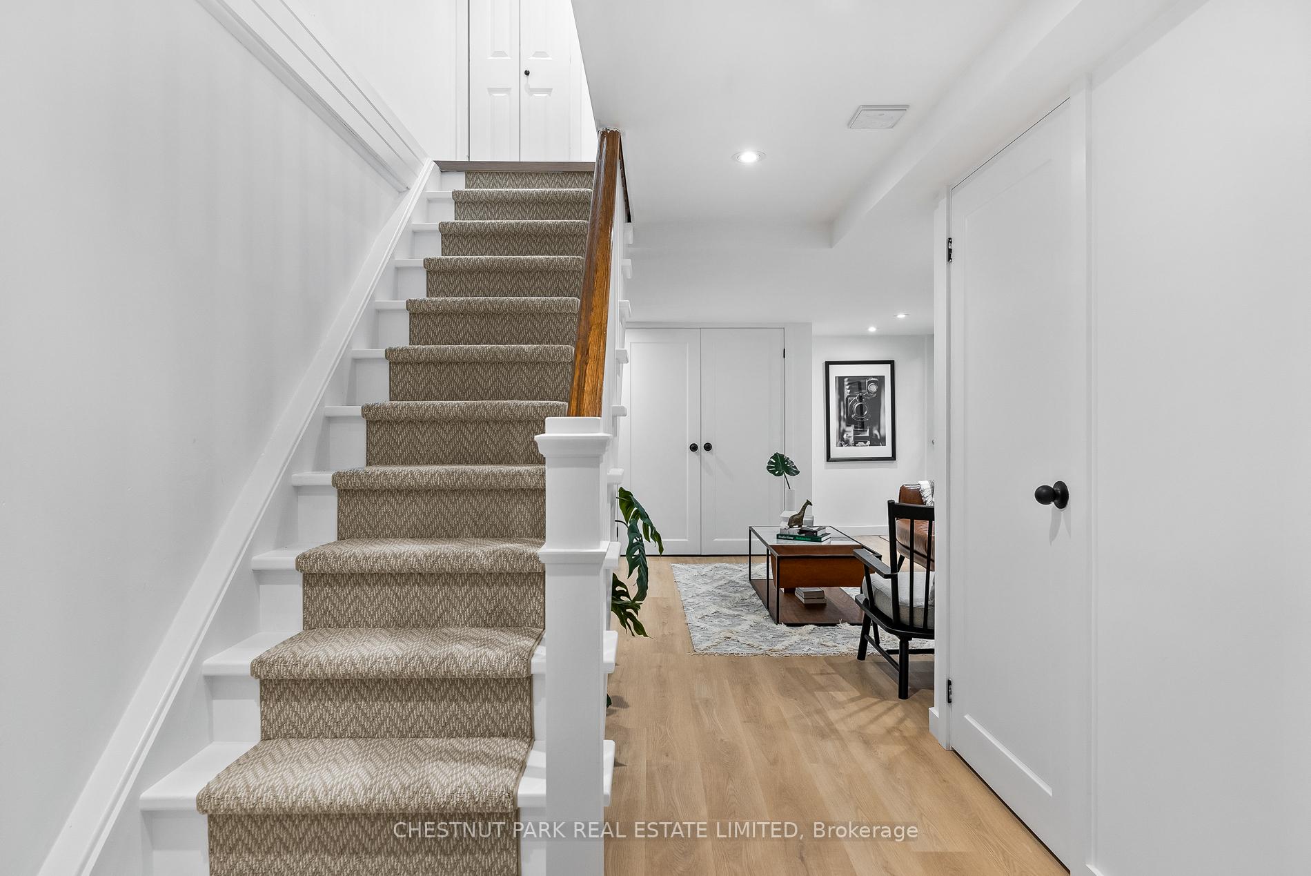 Photo 19 of 45 Summerhill Gardens, Toronto, Rosedale-Moore Park — HOMEH