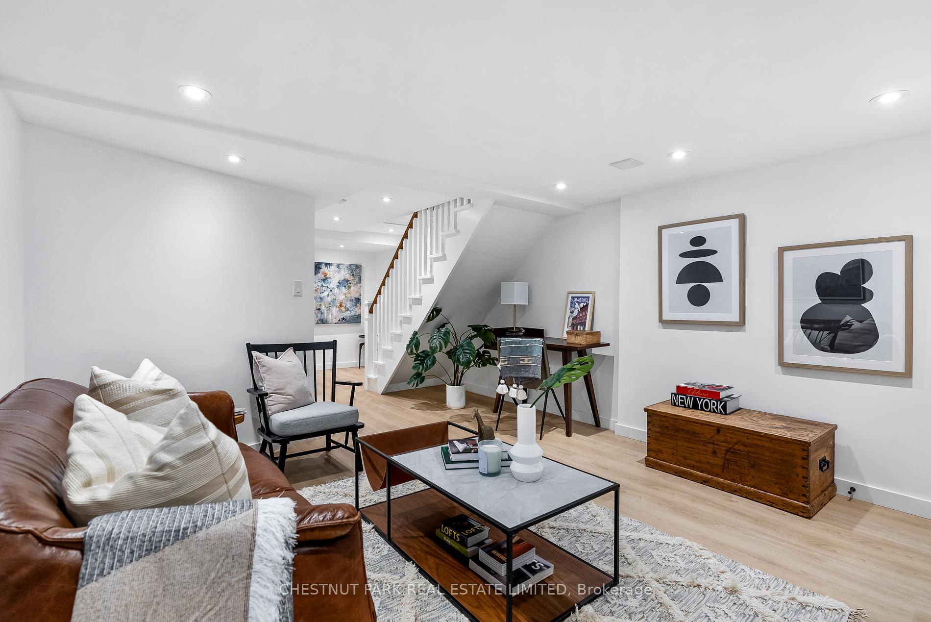 Photo 22 of 45 Summerhill Gardens, Toronto, Rosedale-Moore Park — HOMEH