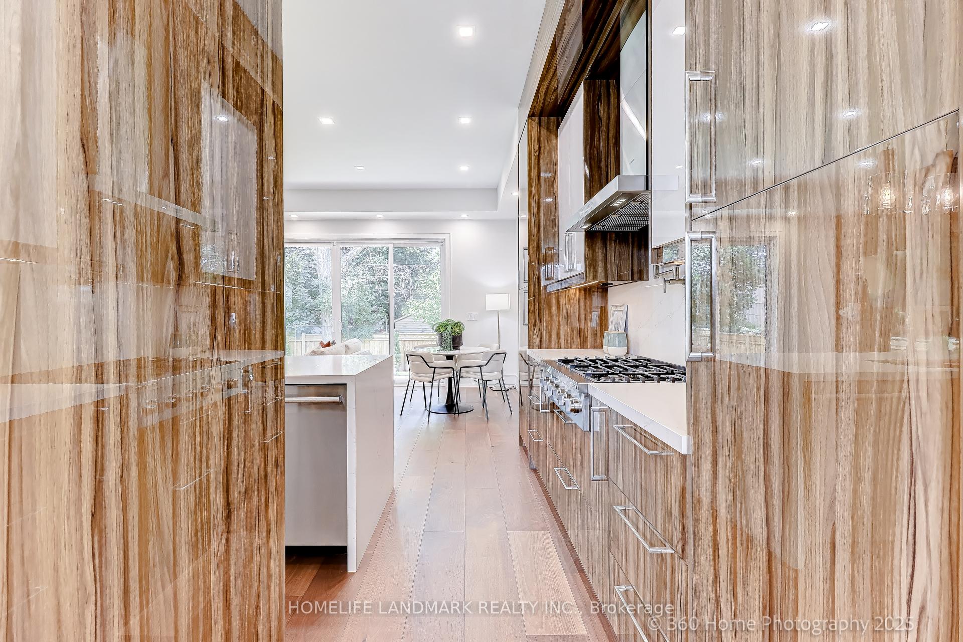 Photo 13 of 38 Norlong Boulevard, Toronto, East York — HOMEH