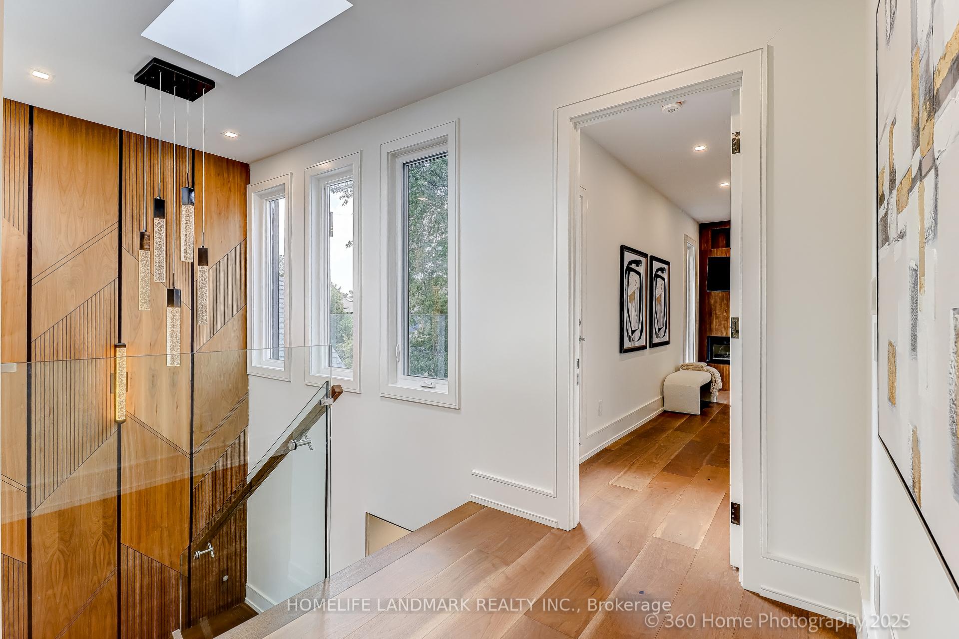 Photo 22 of 38 Norlong Boulevard, Toronto, East York — HOMEH