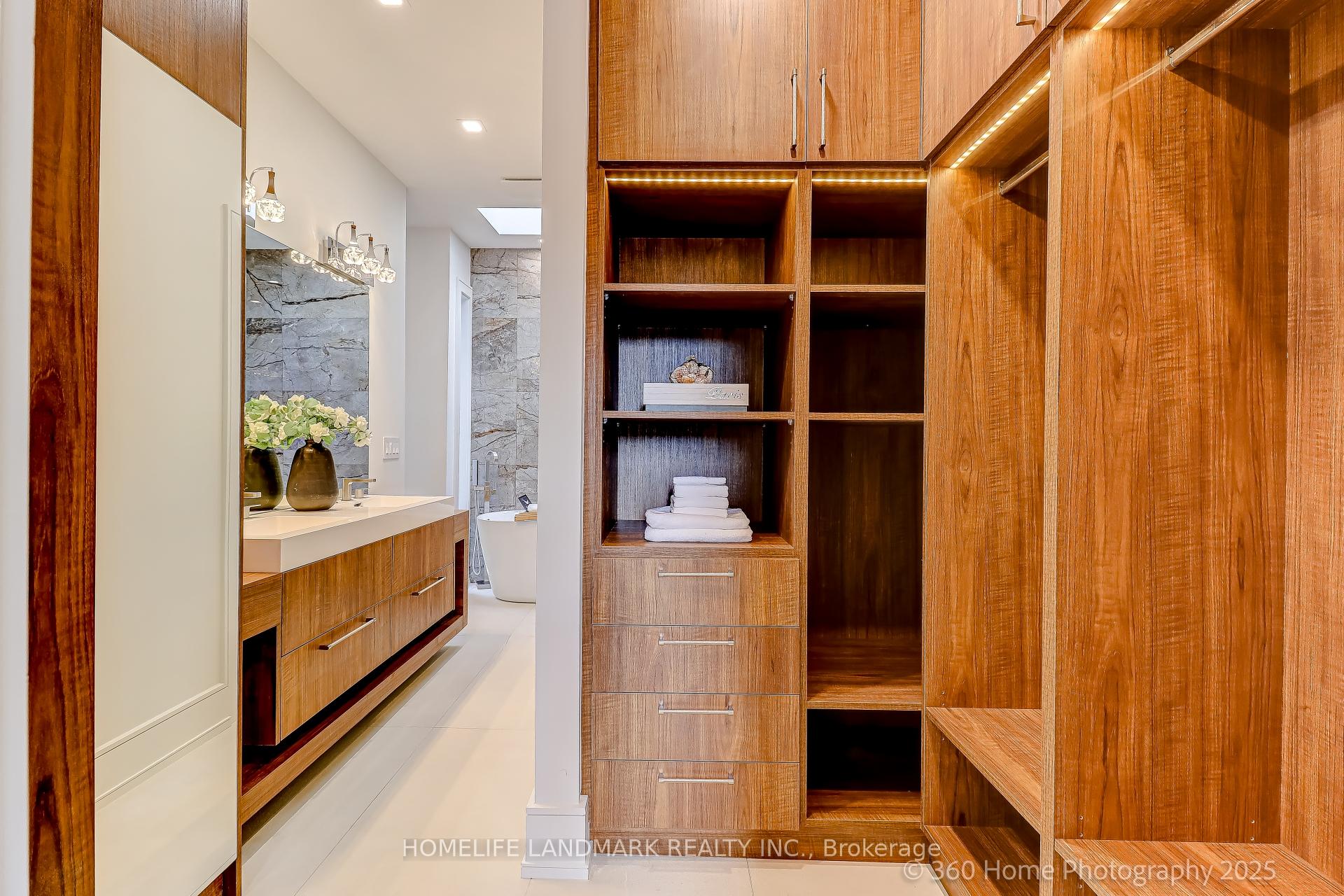 Photo 26 of 38 Norlong Boulevard, Toronto, East York — HOMEH