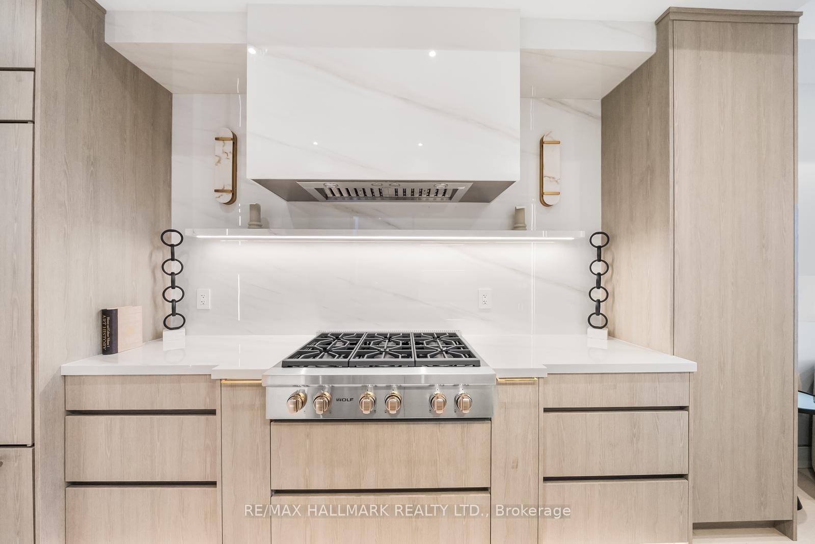 Photo 10 of 16A Kenrae Road, Toronto, Leaside — HOMEH