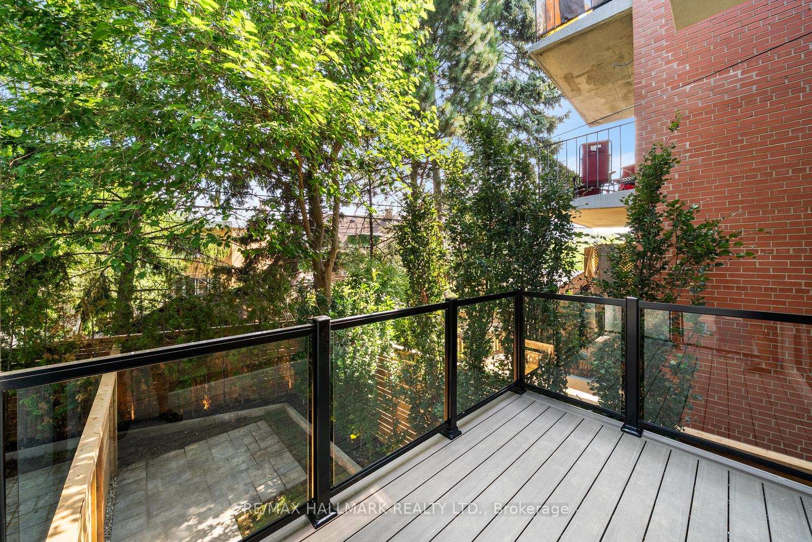 Photo 16 of 16A Kenrae Road, Toronto, Leaside — HOMEH