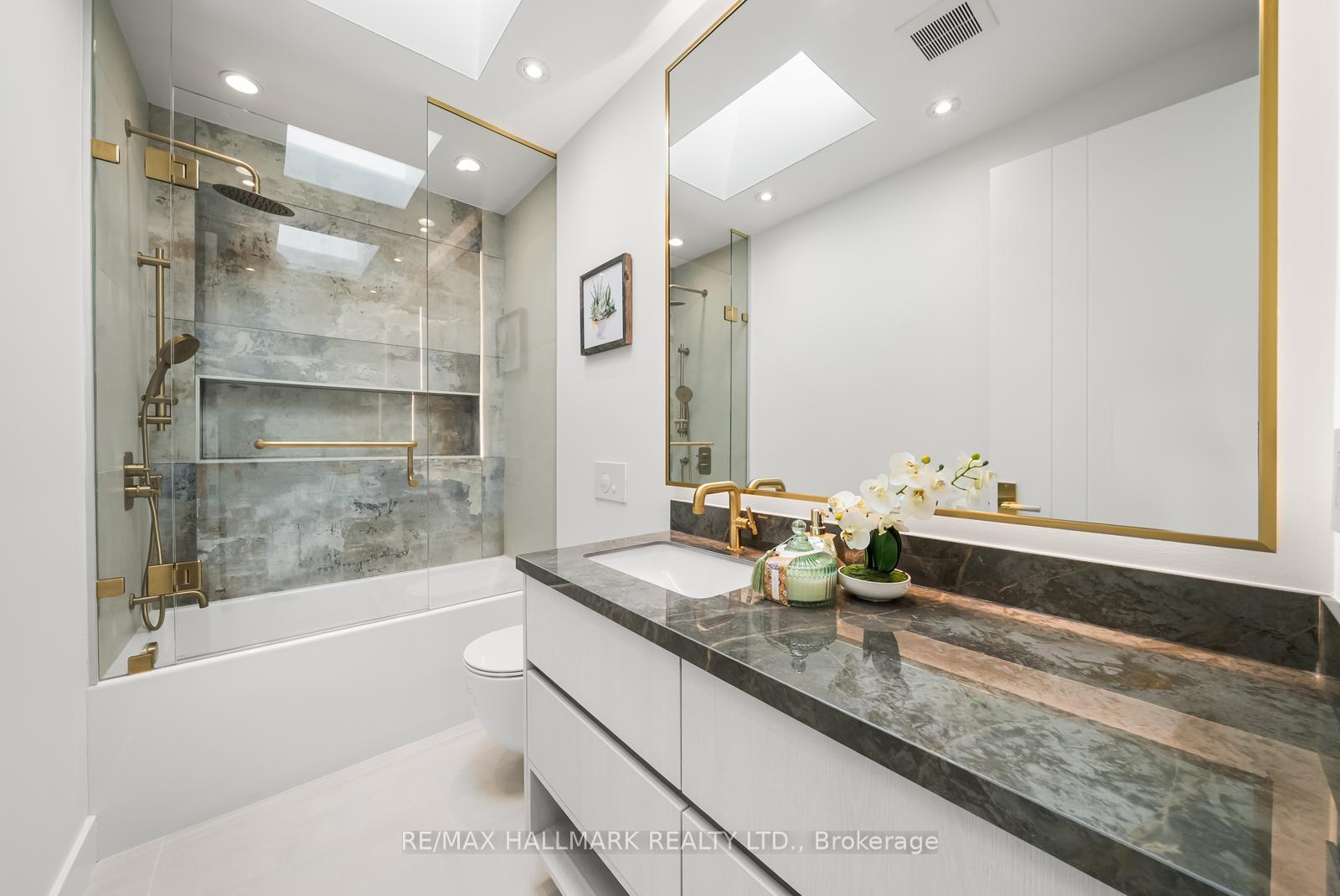 Photo 22 of 16A Kenrae Road, Toronto, Leaside — HOMEH
