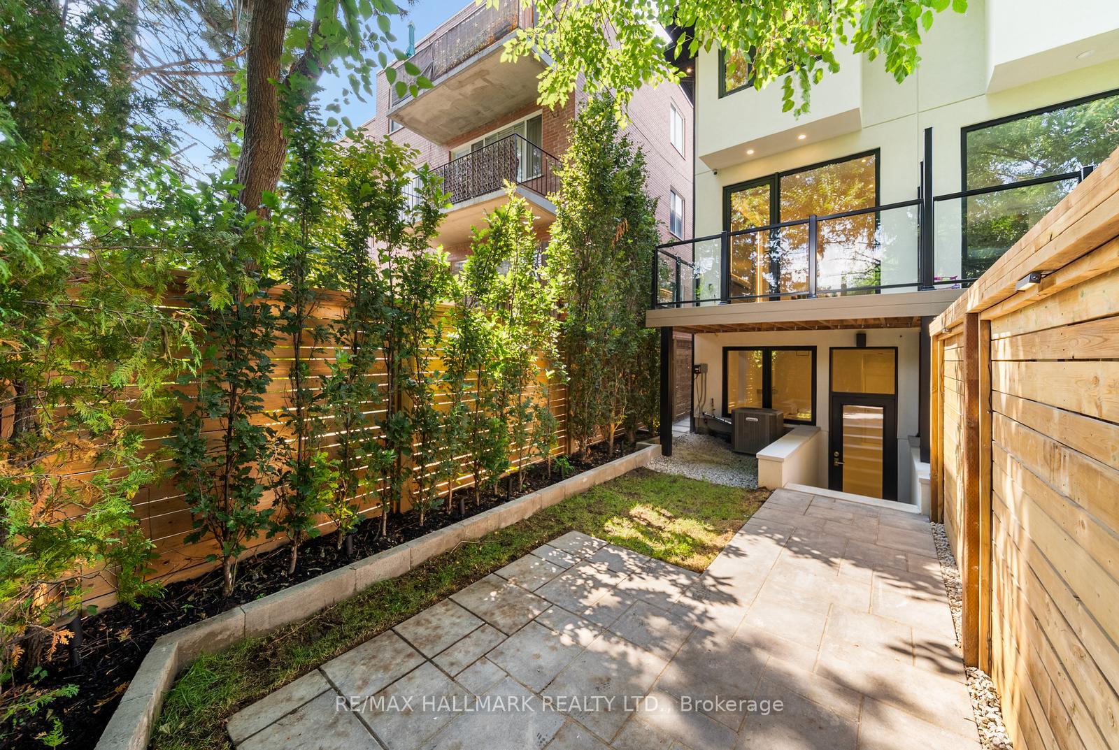 Photo 29 of 16A Kenrae Road, Toronto, Leaside — HOMEH