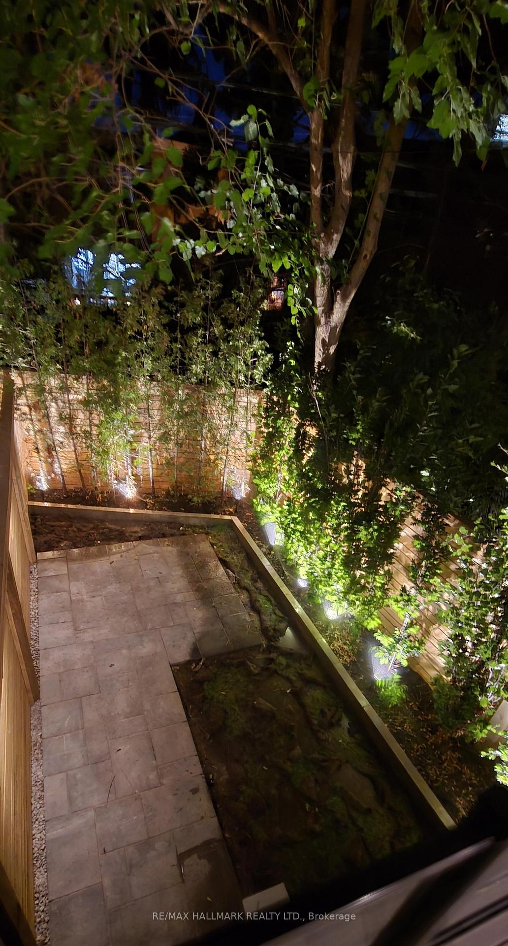 Photo 32 of 16A Kenrae Road, Toronto, Leaside — HOMEH