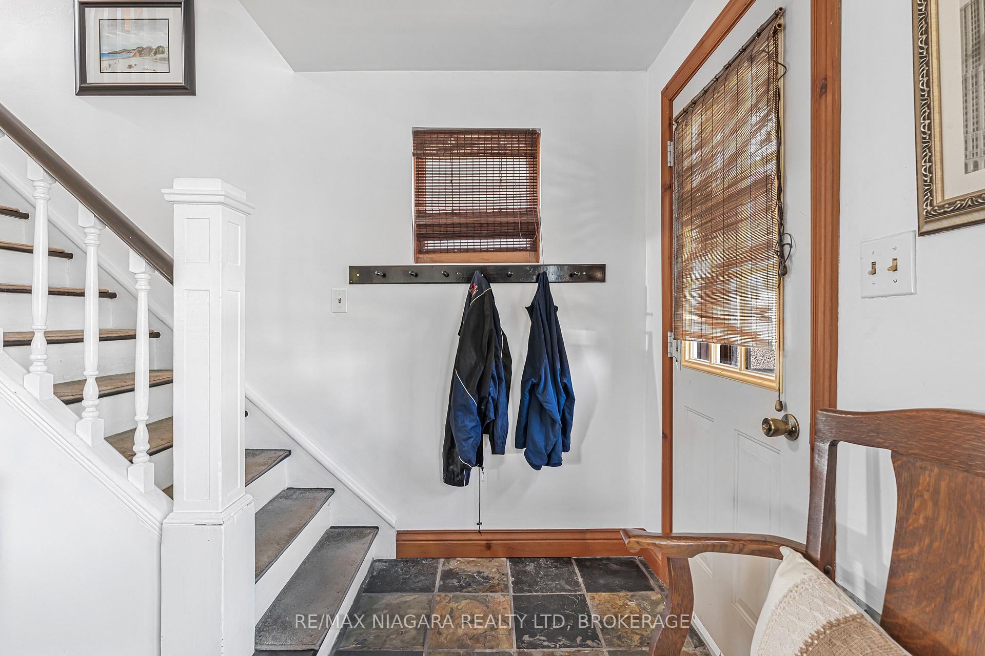 Photo 5 of 29 Marlatts Road, Thorold, Thorold Downtown — HOMEH