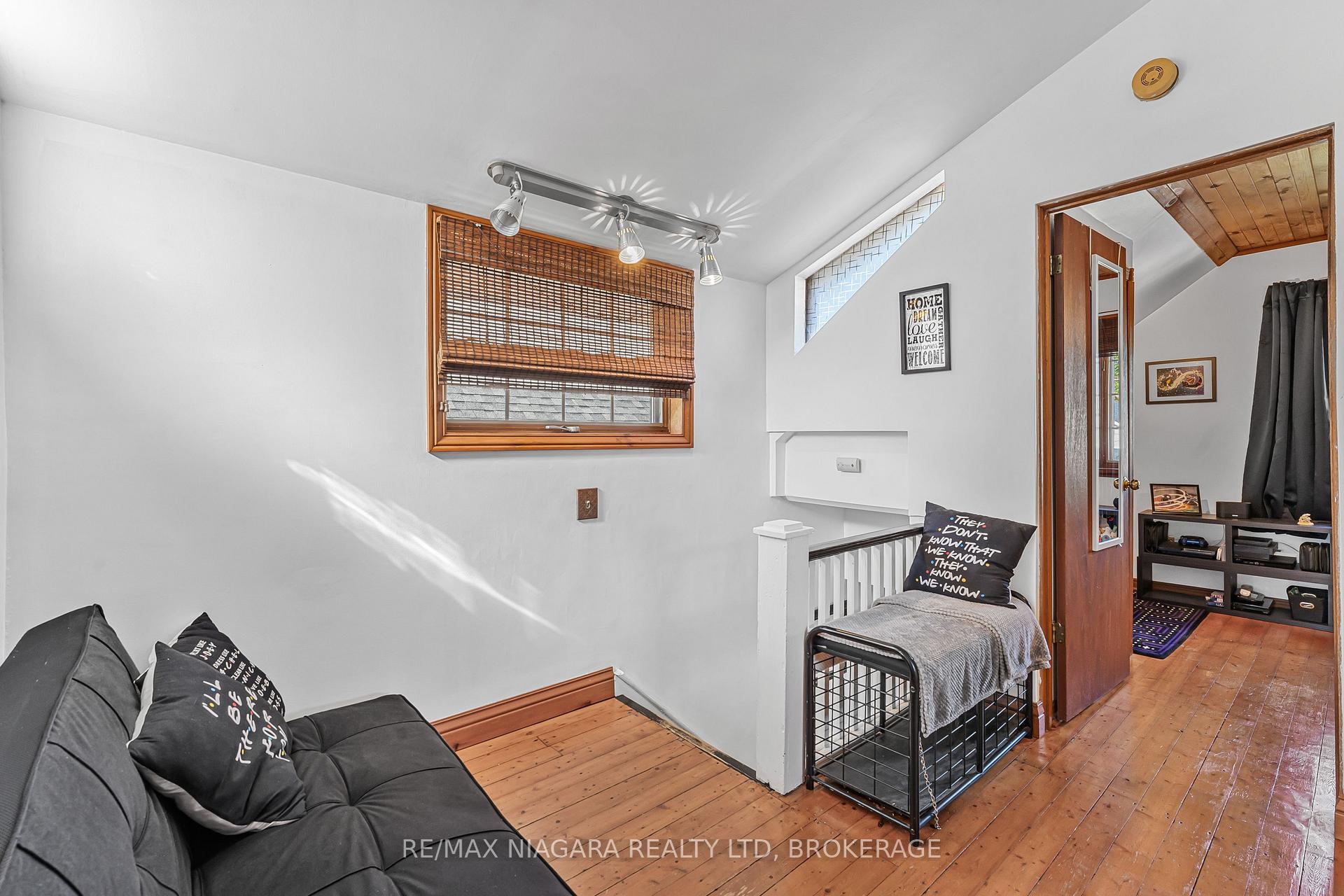 Photo 7 of 29 Marlatts Road, Thorold, Thorold Downtown — HOMEH