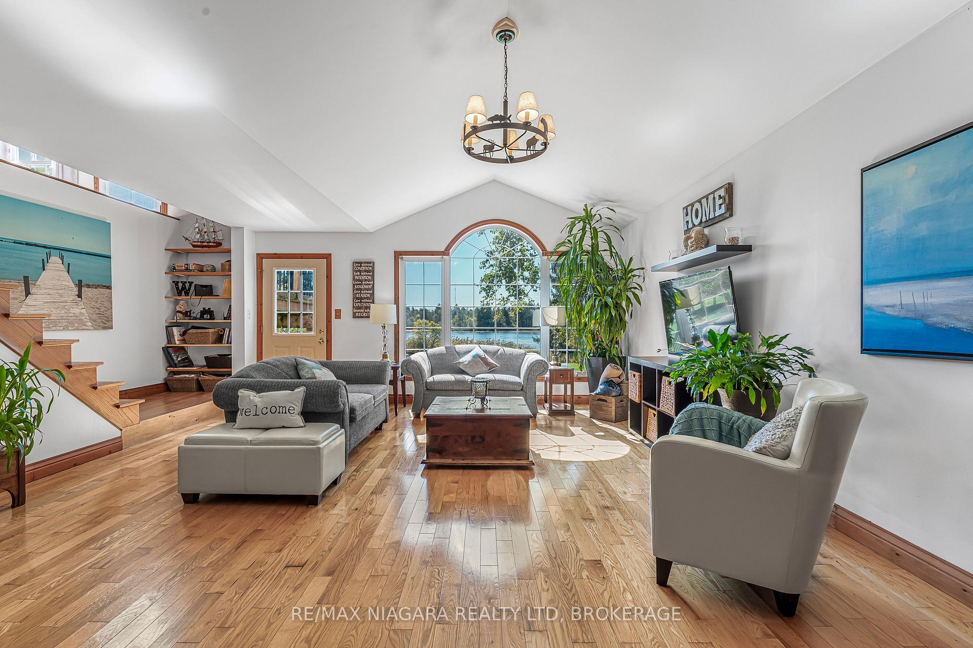 Photo 24 of 29 Marlatts Road, Thorold, Thorold Downtown — HOMEH