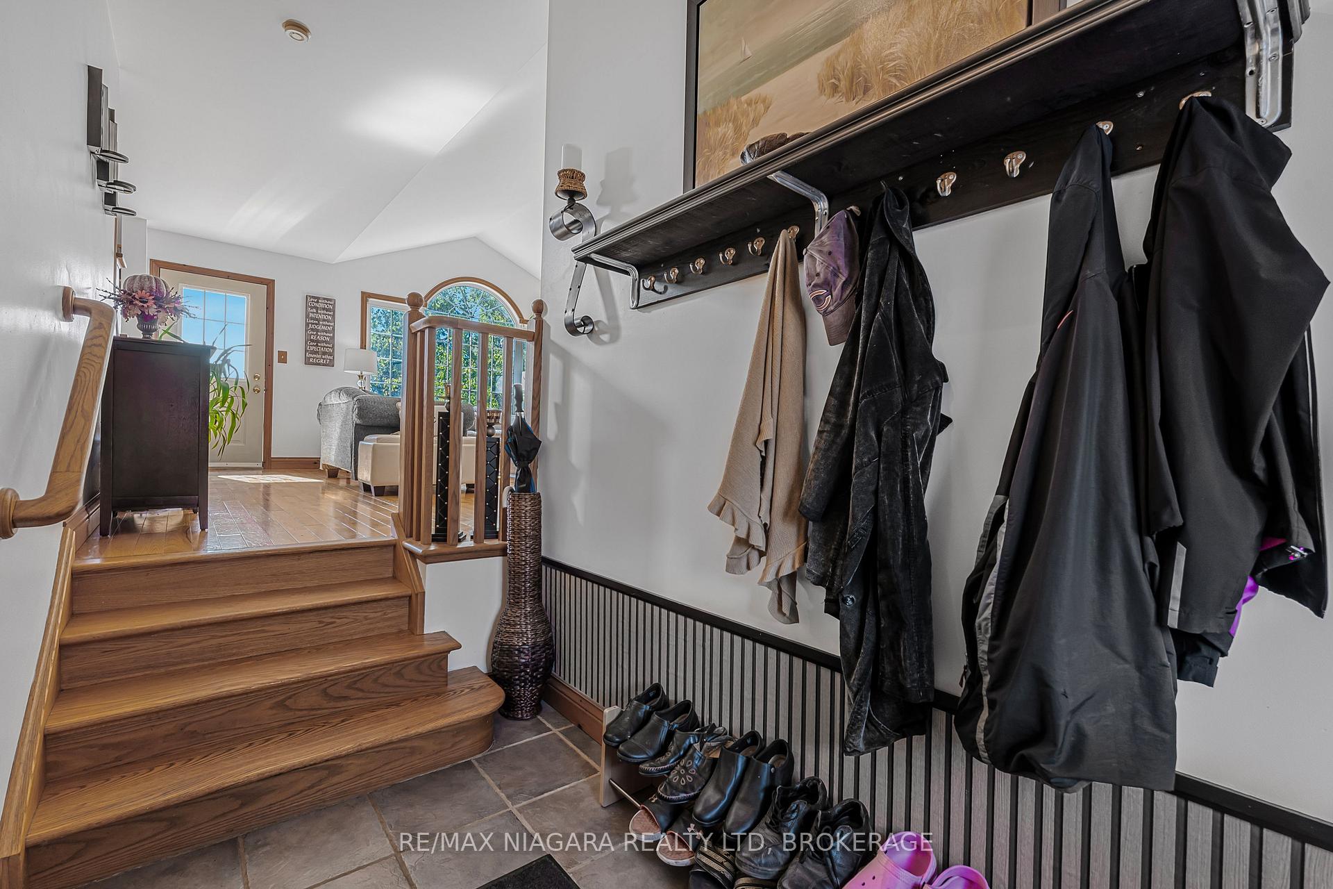 Photo 26 of 29 Marlatts Road, Thorold, Thorold Downtown — HOMEH