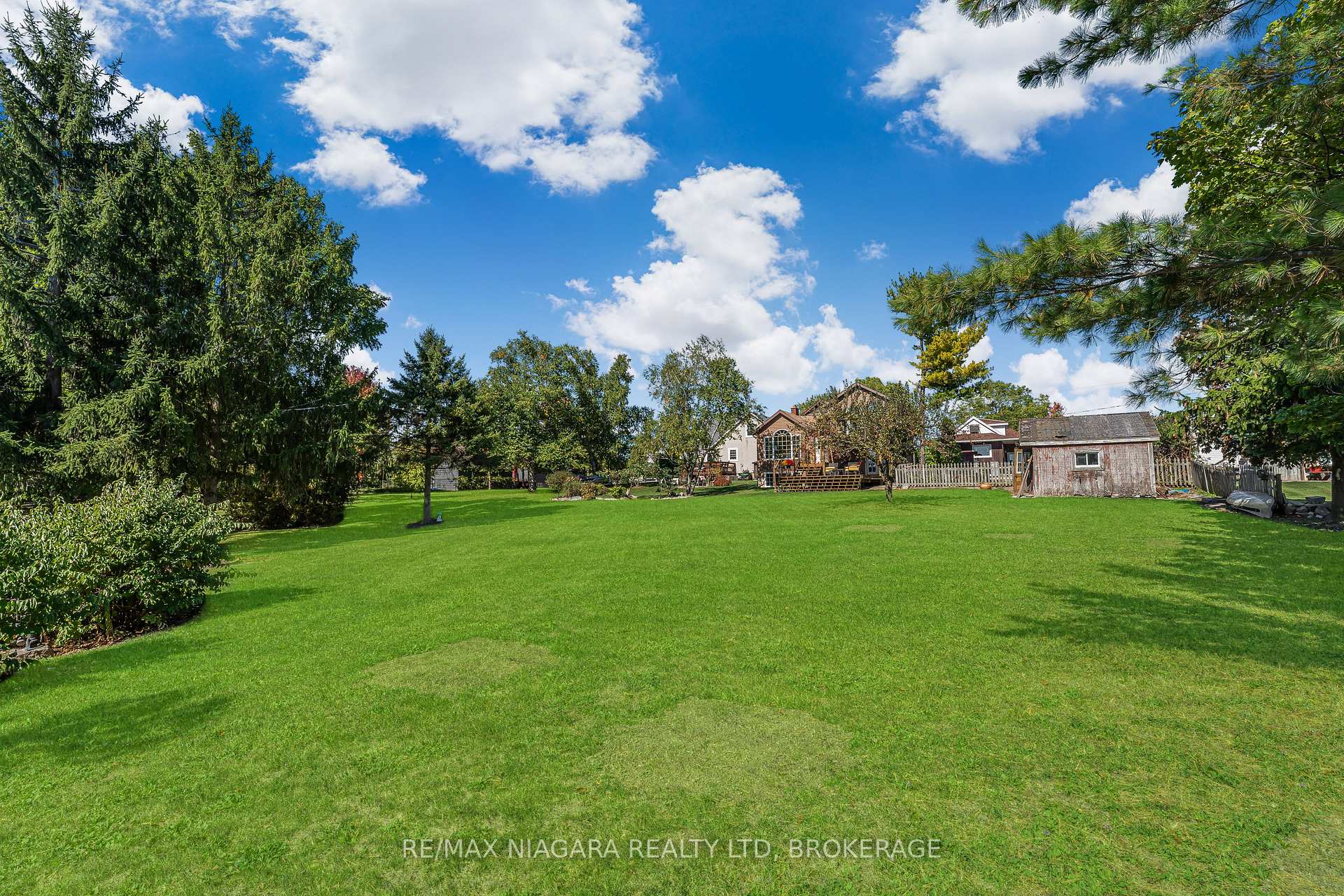 Photo 42 of 29 Marlatts Road, Thorold, Thorold Downtown — HOMEH