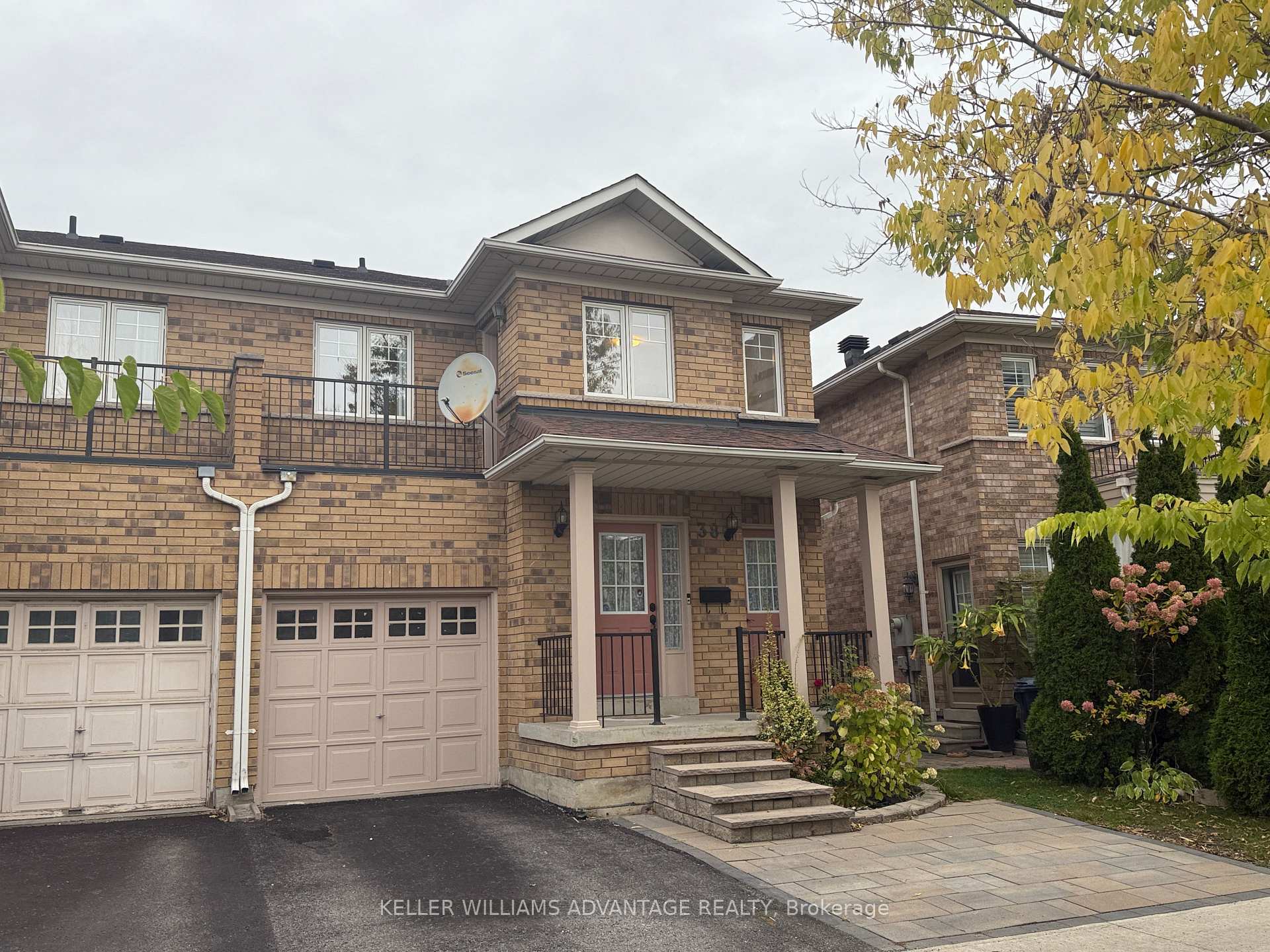 Photo 3 of 38 Seton Park Road, Toronto, Flemingdon Park — HOMEH