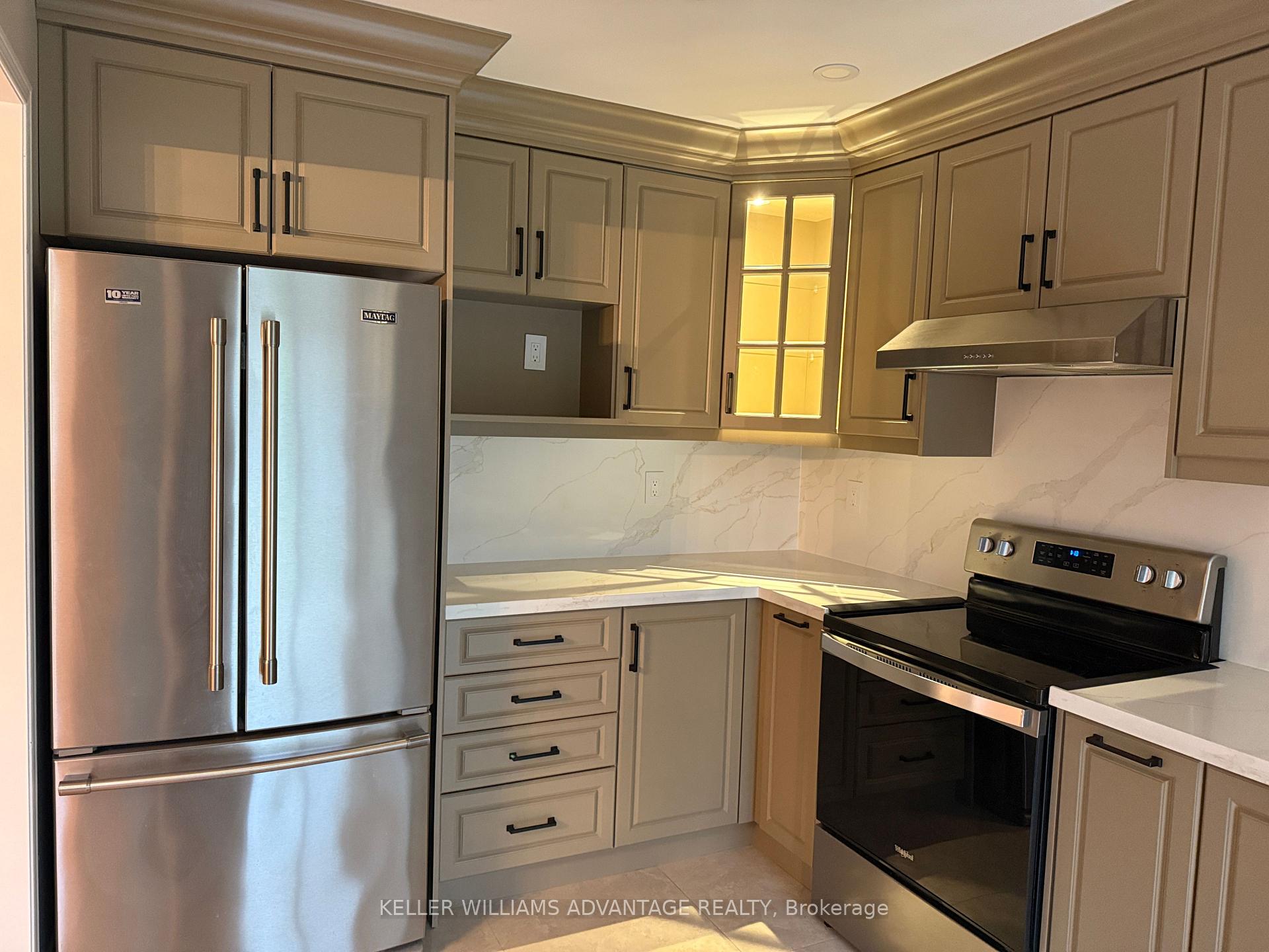 Photo 5 of 38 Seton Park Road, Toronto, Flemingdon Park — HOMEH