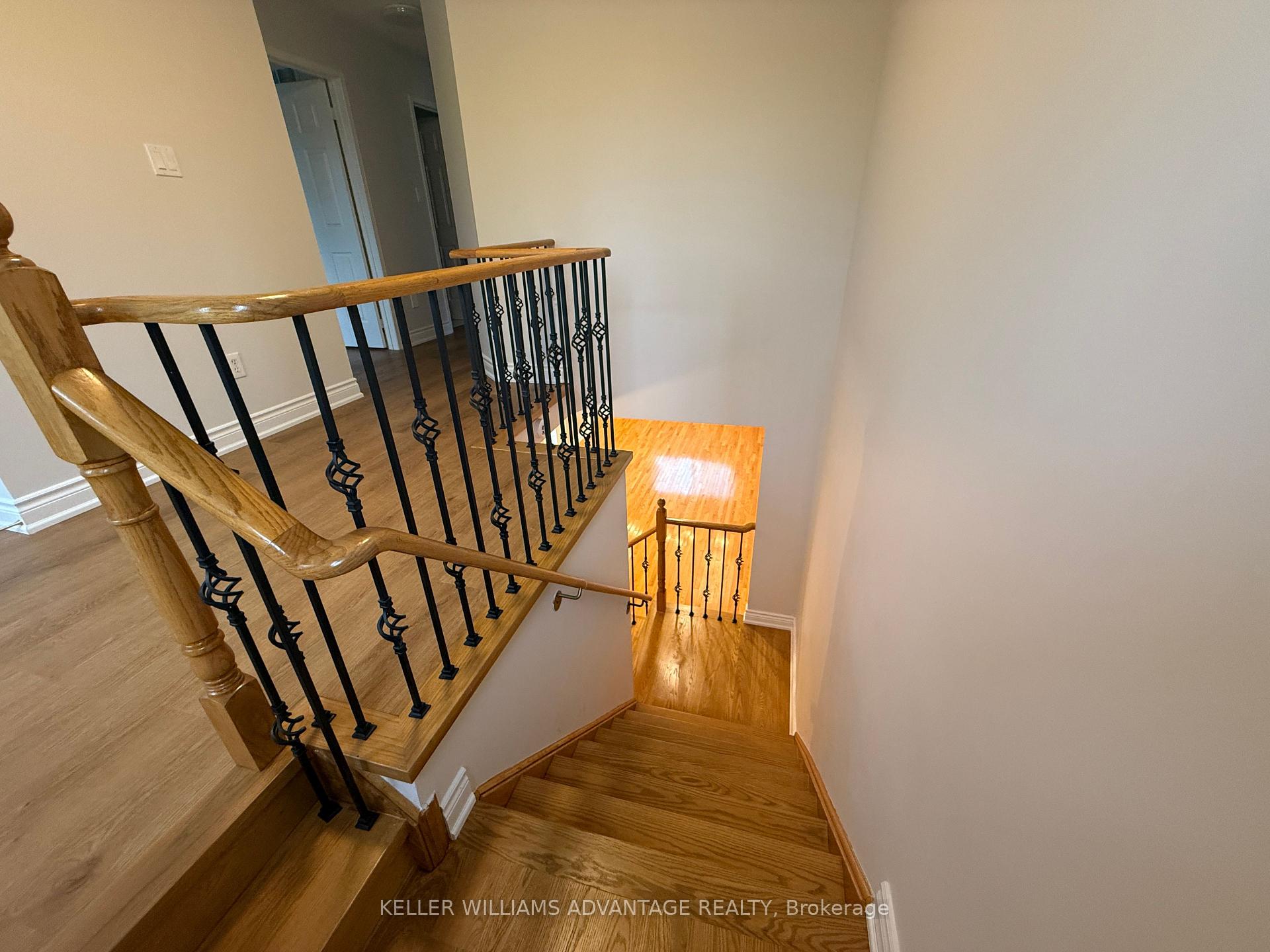 Photo 14 of 38 Seton Park Road, Toronto, Flemingdon Park — HOMEH