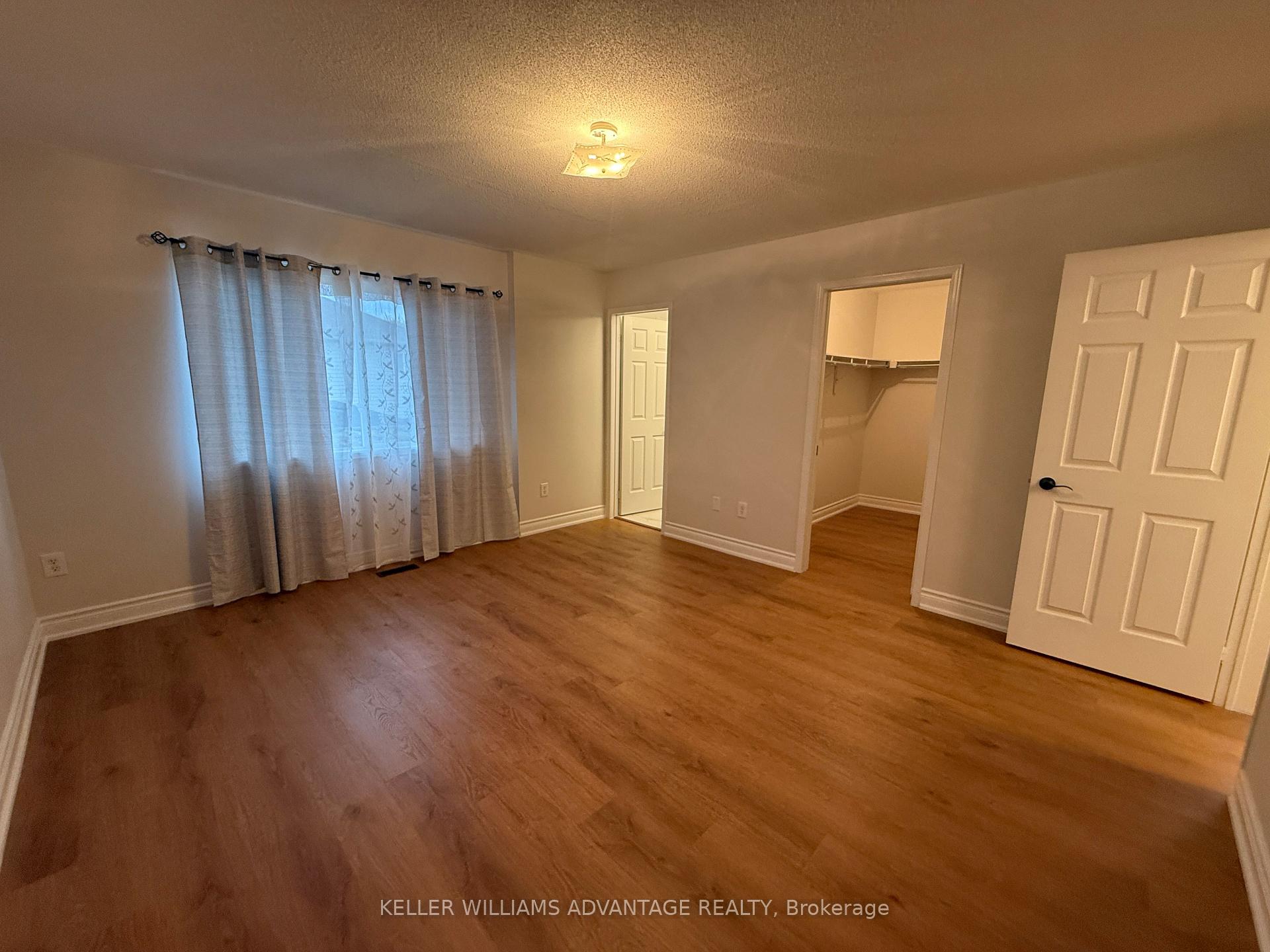 Photo 28 of 38 Seton Park Road, Toronto, Flemingdon Park — HOMEH