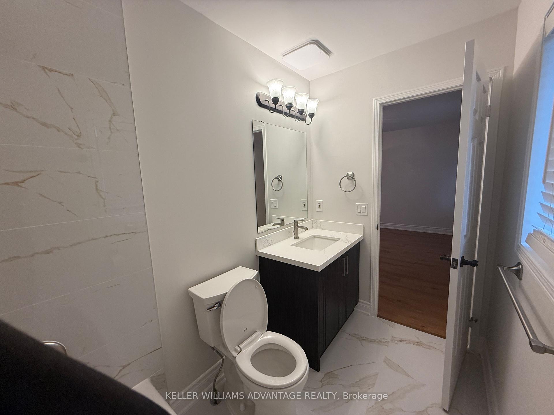 Photo 31 of 38 Seton Park Road, Toronto, Flemingdon Park — HOMEH