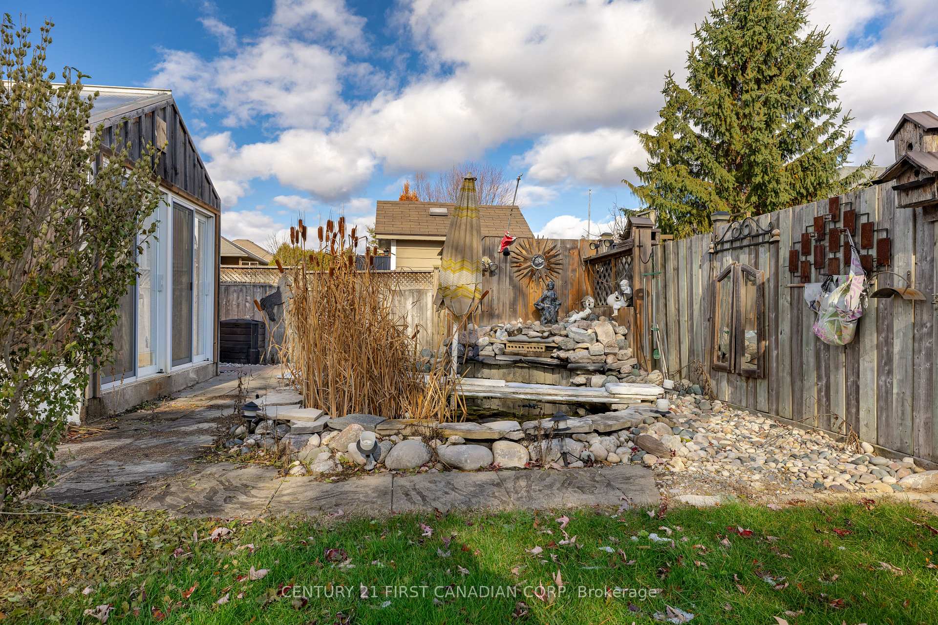 Photo 24 of 521 Darcy Drive, Strathroy-Caradoc, NE — HOMEH