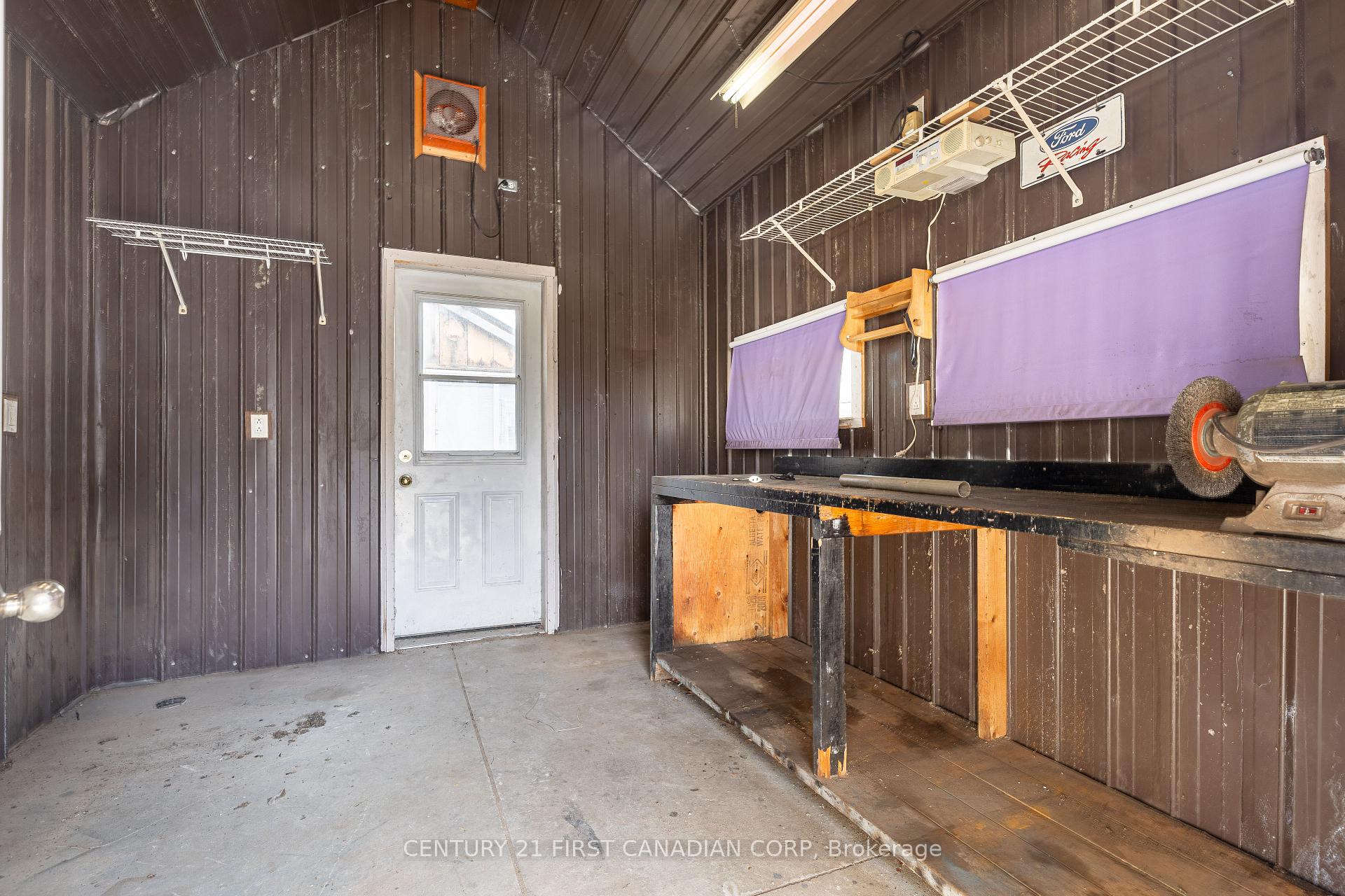Photo 27 of 521 Darcy Drive, Strathroy-Caradoc, NE — HOMEH