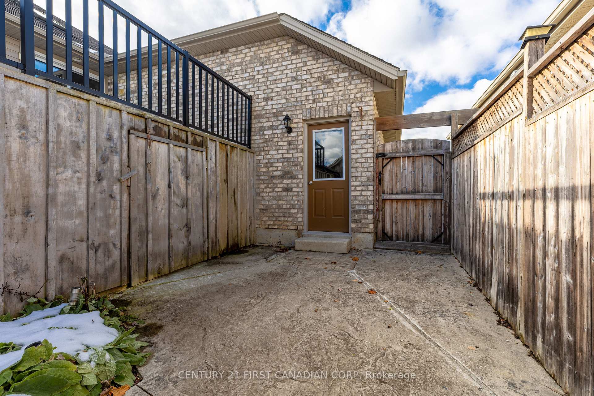 Photo 29 of 521 Darcy Drive, Strathroy-Caradoc, NE — HOMEH